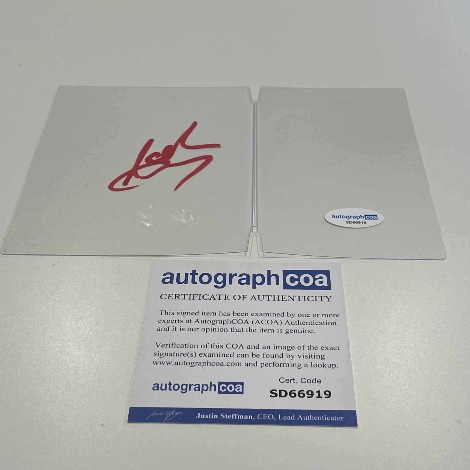 906d7b0e-5253-4276-911d-3b9a7153861d