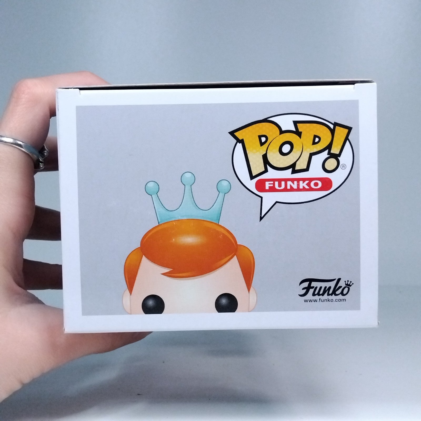 b27cd574-a30c-48c4-8615-652e657195ee