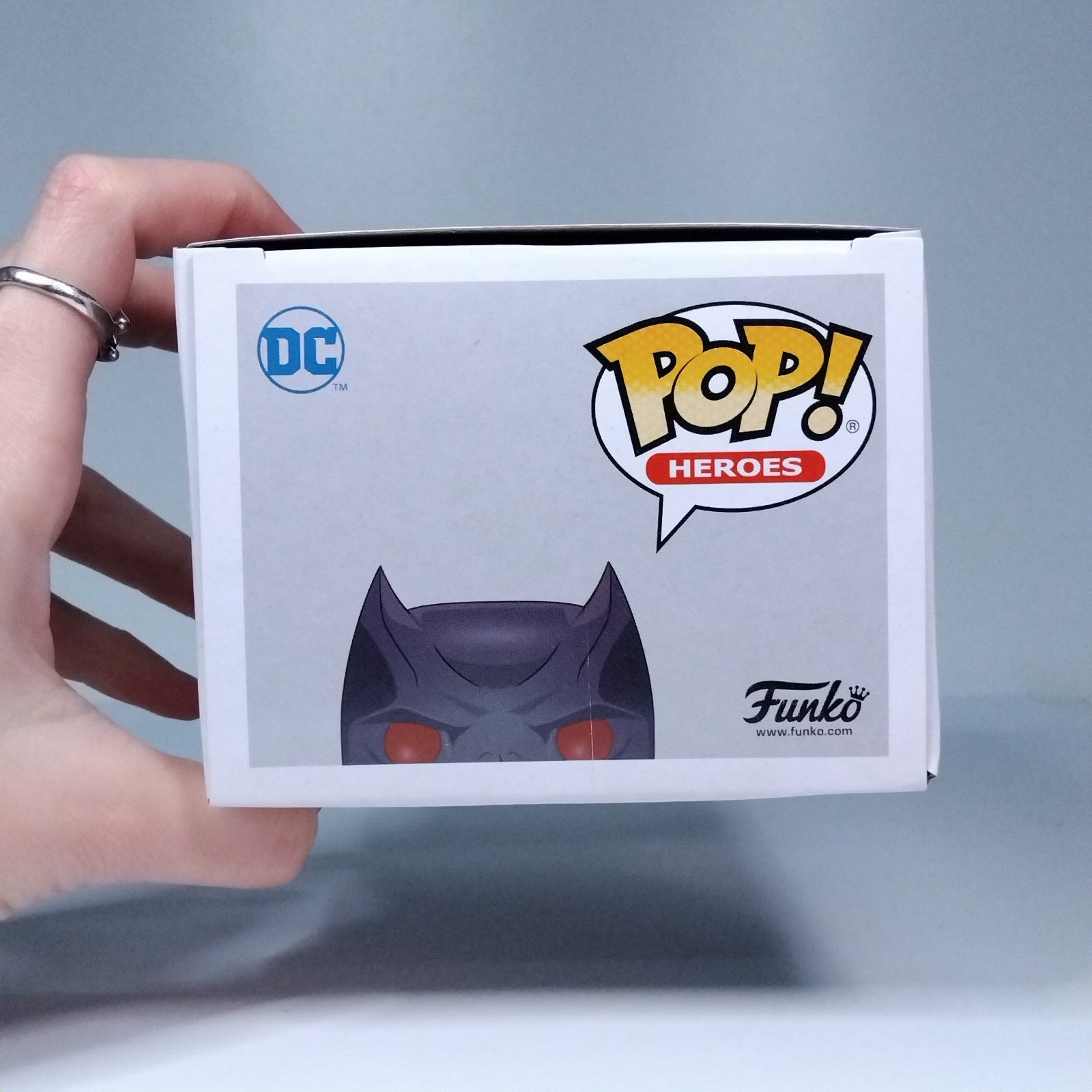 9d8985db-89bc-4c1e-85a1-f450abd9d928