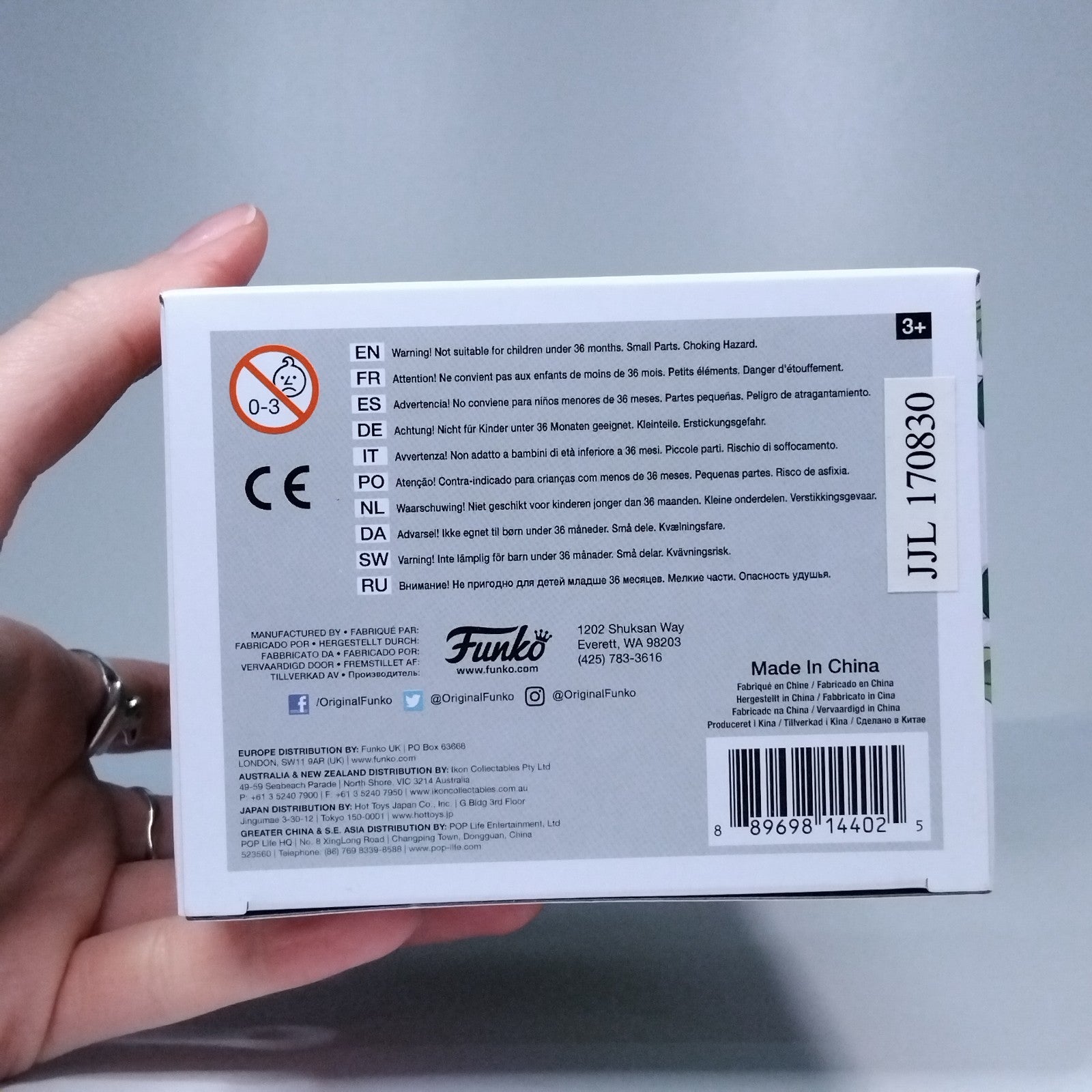 b71e24b0-a72c-43d7-8ee4-faf3539bacad