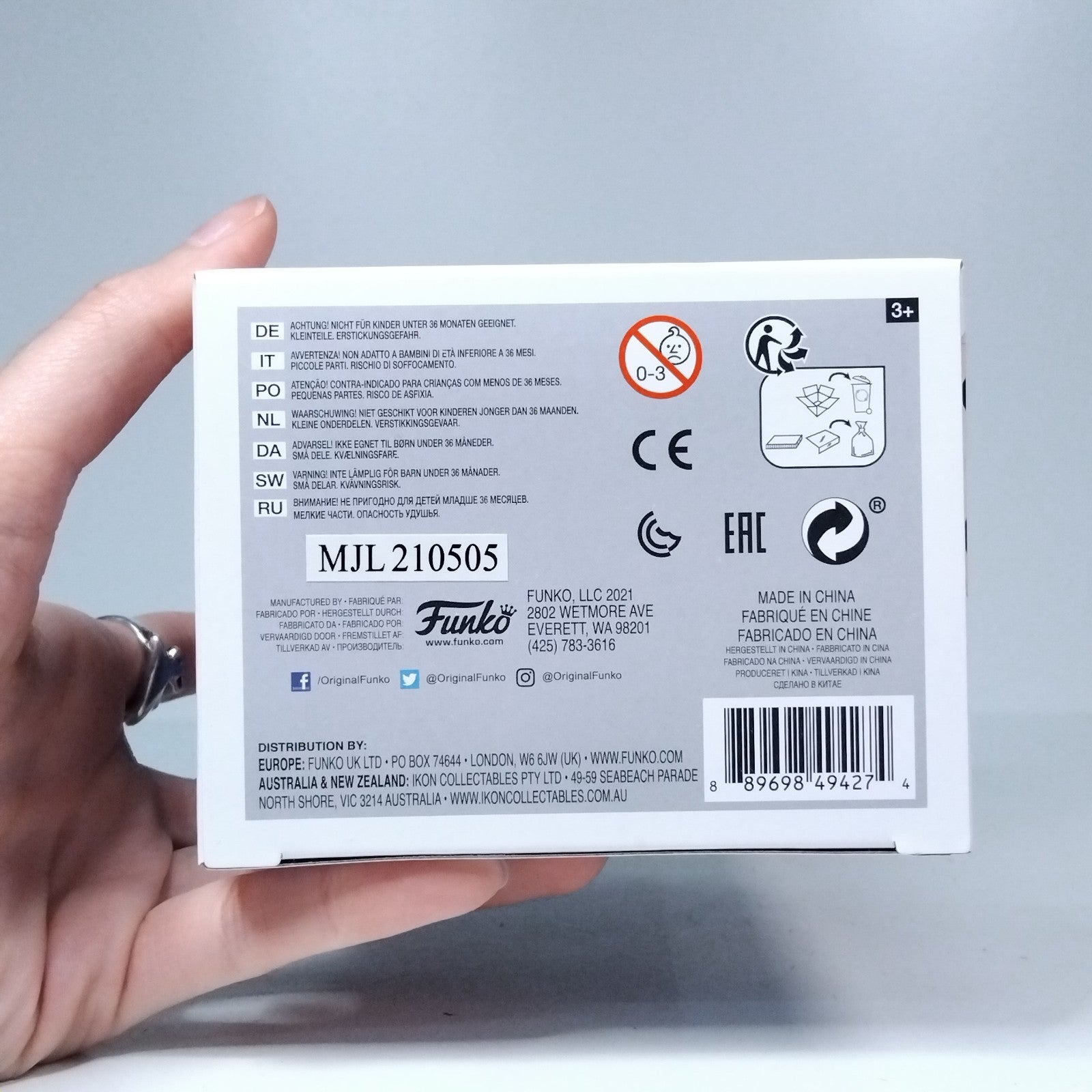 181ca3d9-80a3-45b7-bc38-a3484d686650