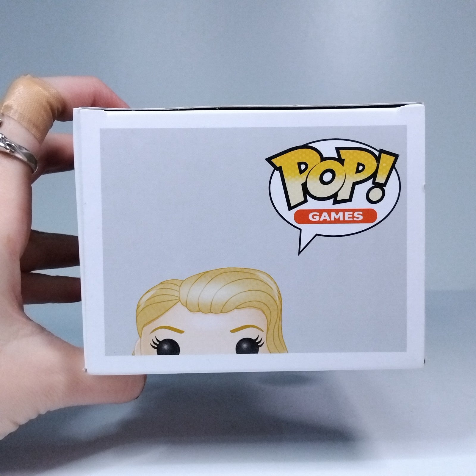 56f0bfdf-aa56-403b-bd27-48a80978ac34