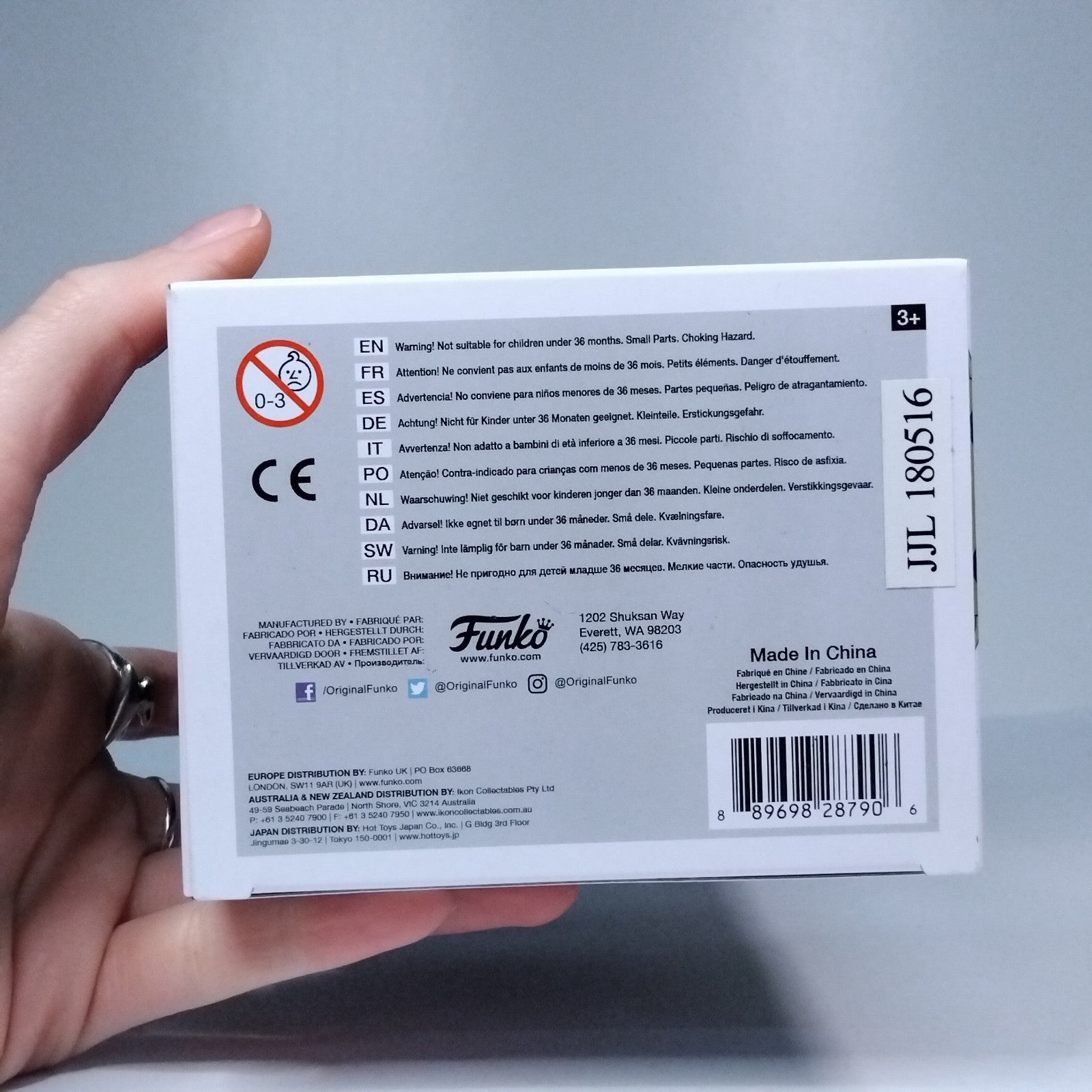 baefd3bd-4254-4aa0-ad53-54eefee9c3ae