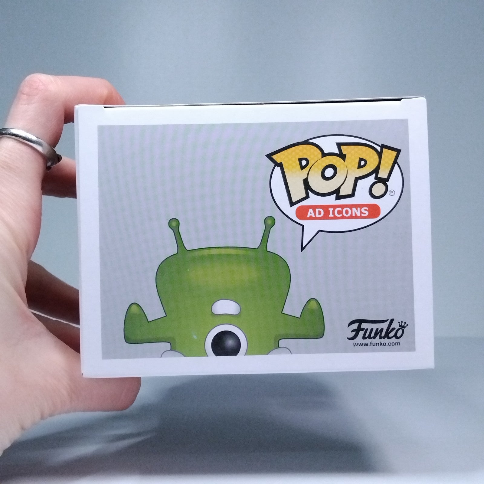 8a3fc946-0505-4ae2-b3da-d628596cbd3c