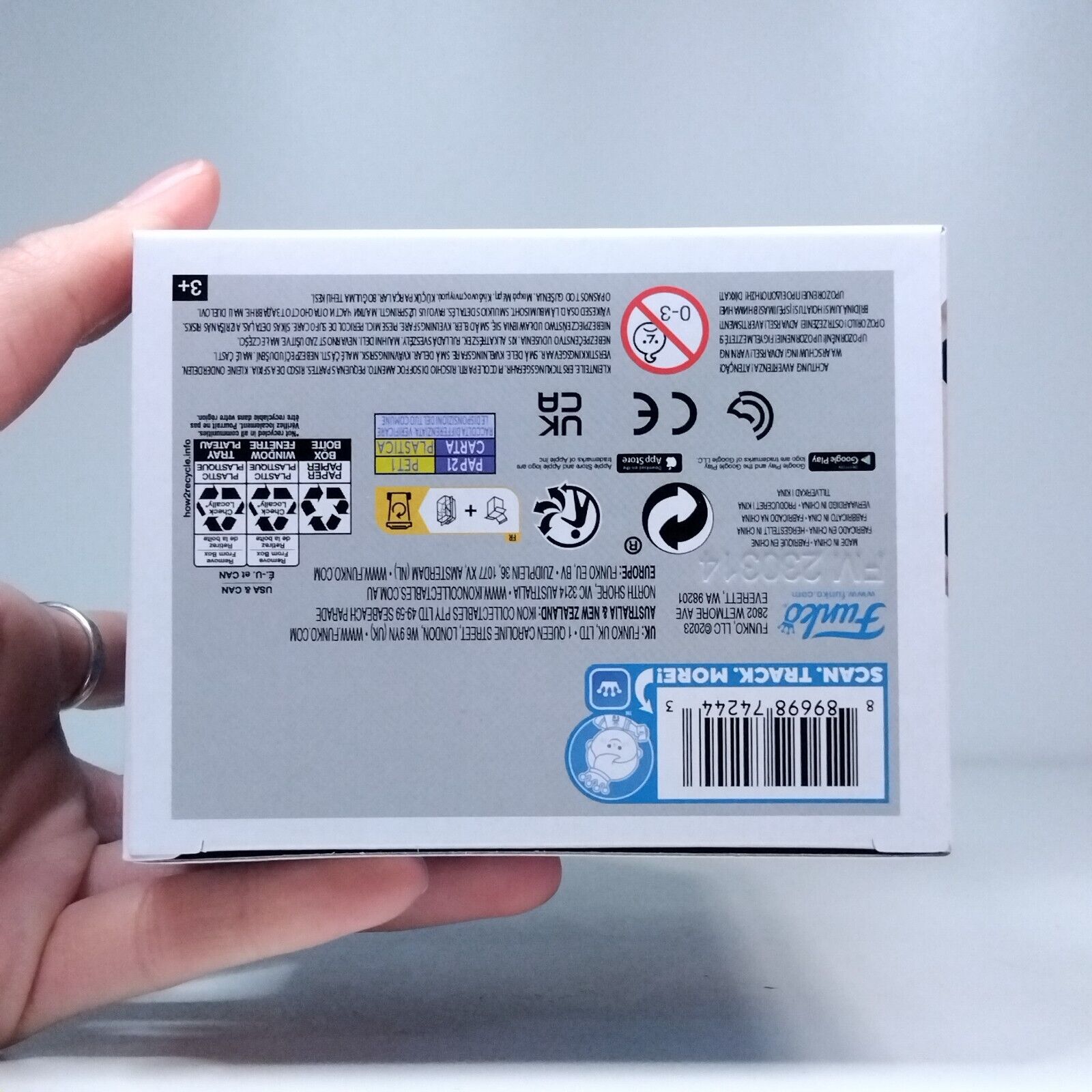 Funko Pop! DC Heroes Freddy as The Flash Chase Edition Fun on the Run #SE