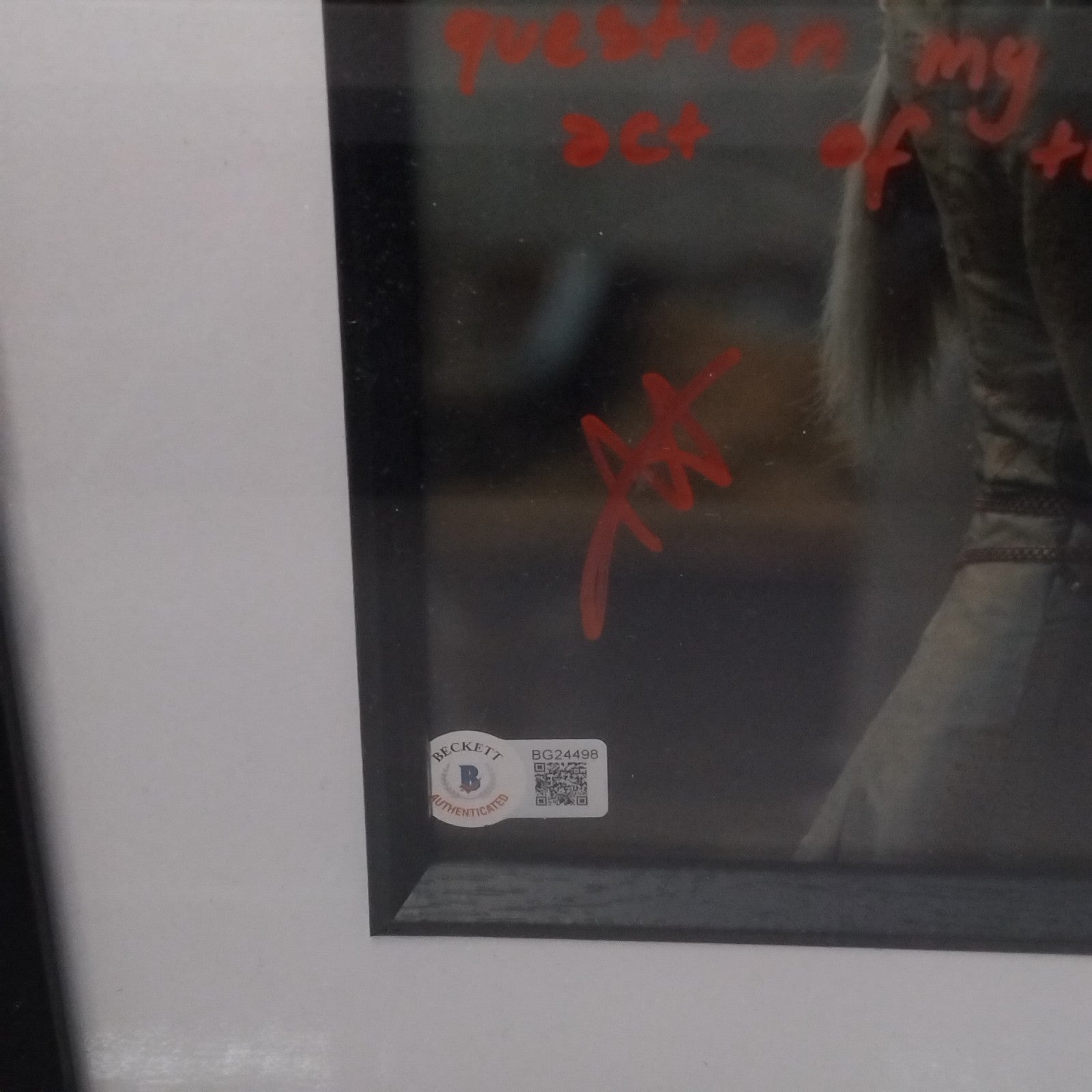 0e474fe4-abee-4edc-841d-9951445fd9be