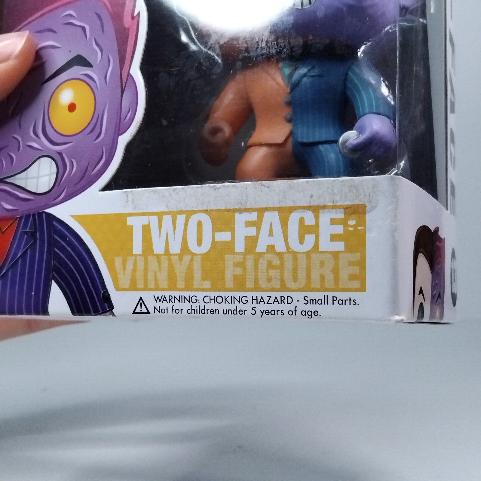 Funko Pop! DC Heroes Universe Batman Two-Face #13 BOX DAMAGE