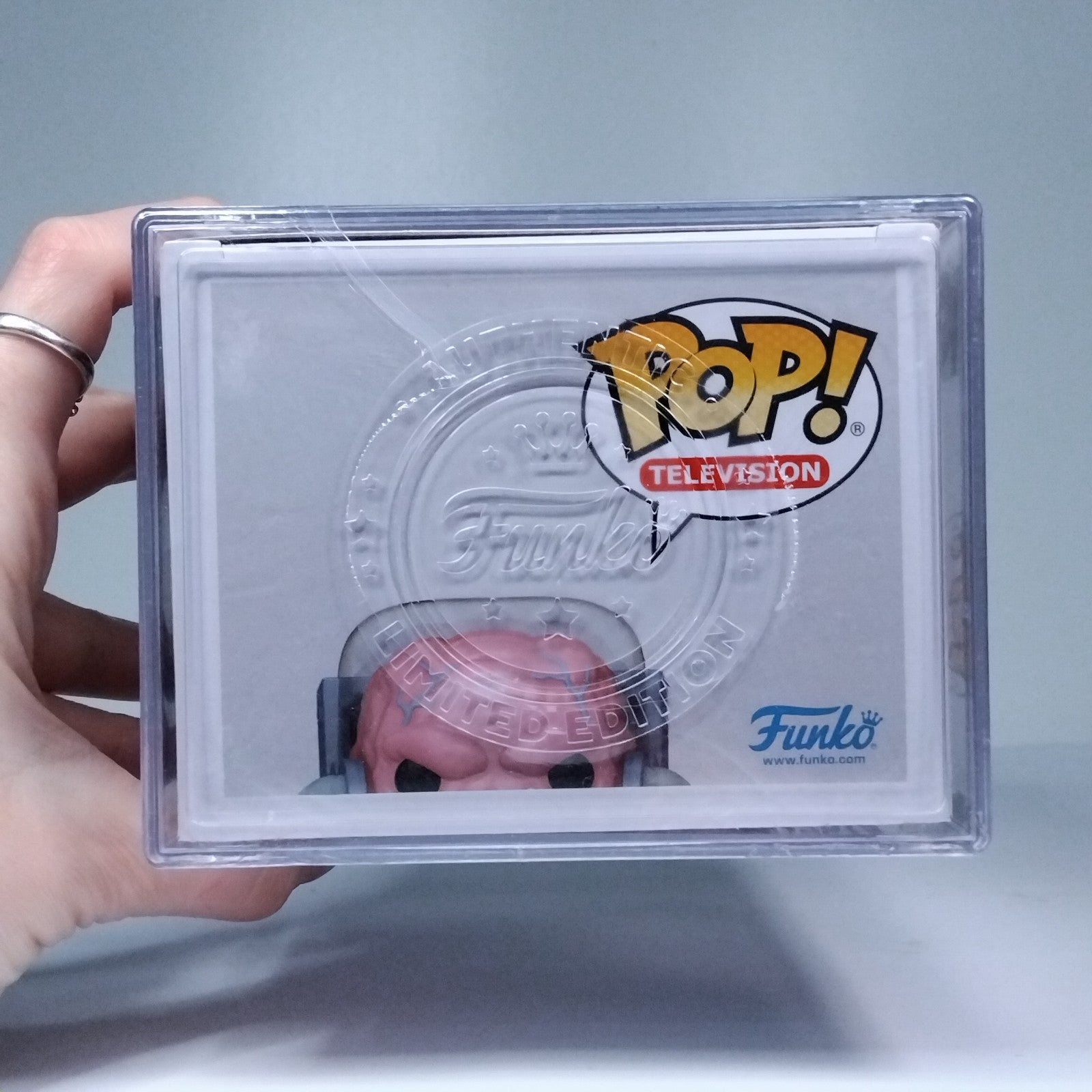 842c86a6-2af5-4ca6-a147-89aee65ee34b