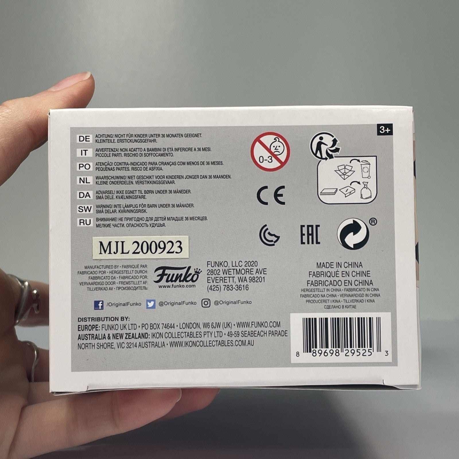 1b7cd1c5-9104-48d2-858a-b5b54123adbf