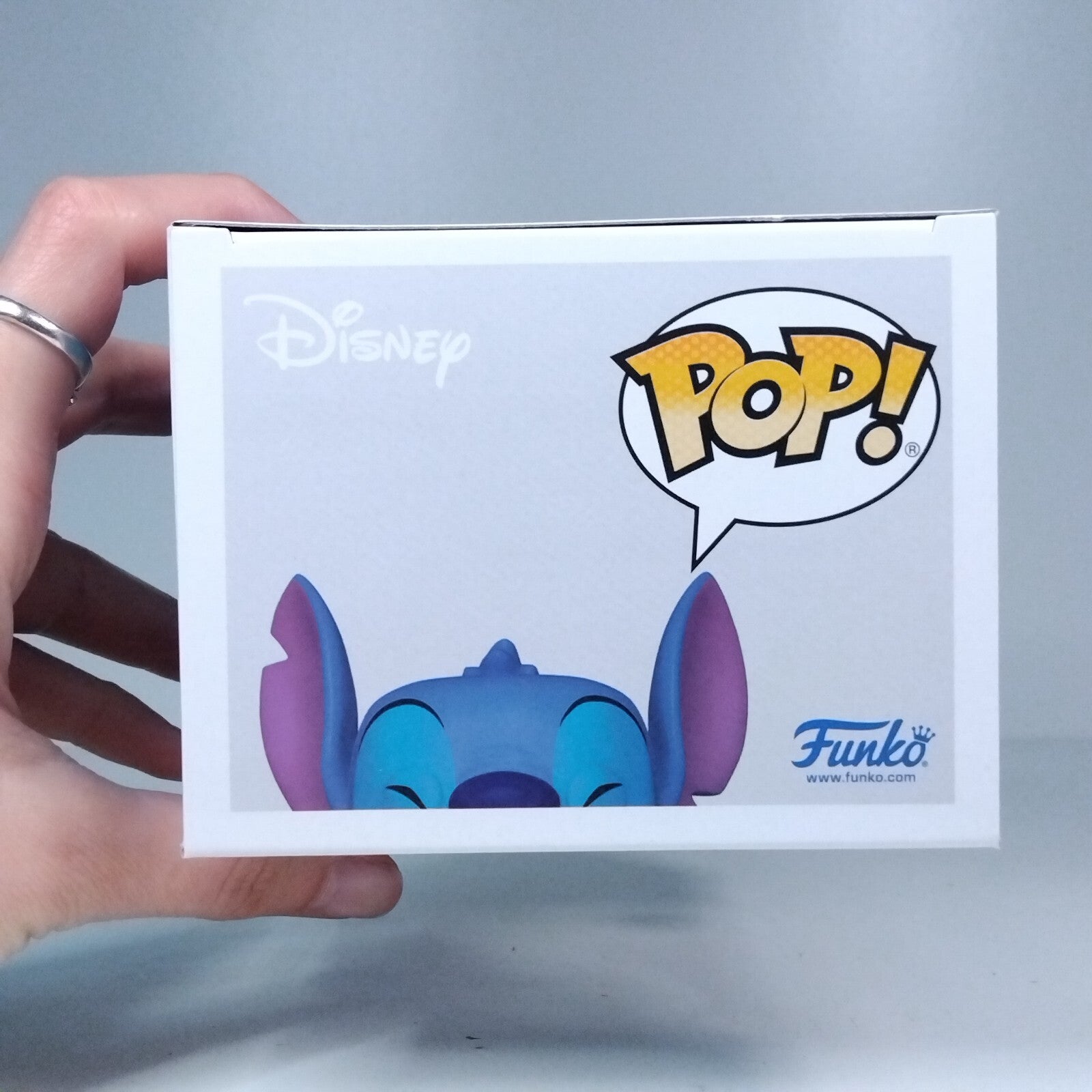 Funko Pop! Disney Lilo & Stitch with Ukelele Flocked #1044