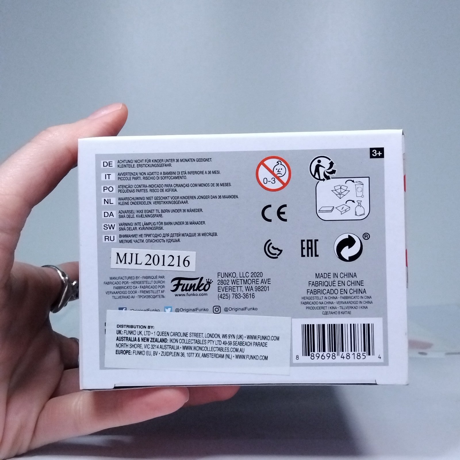 d0bfa9e5-ae35-4ec8-b877-ef7ad80d670a