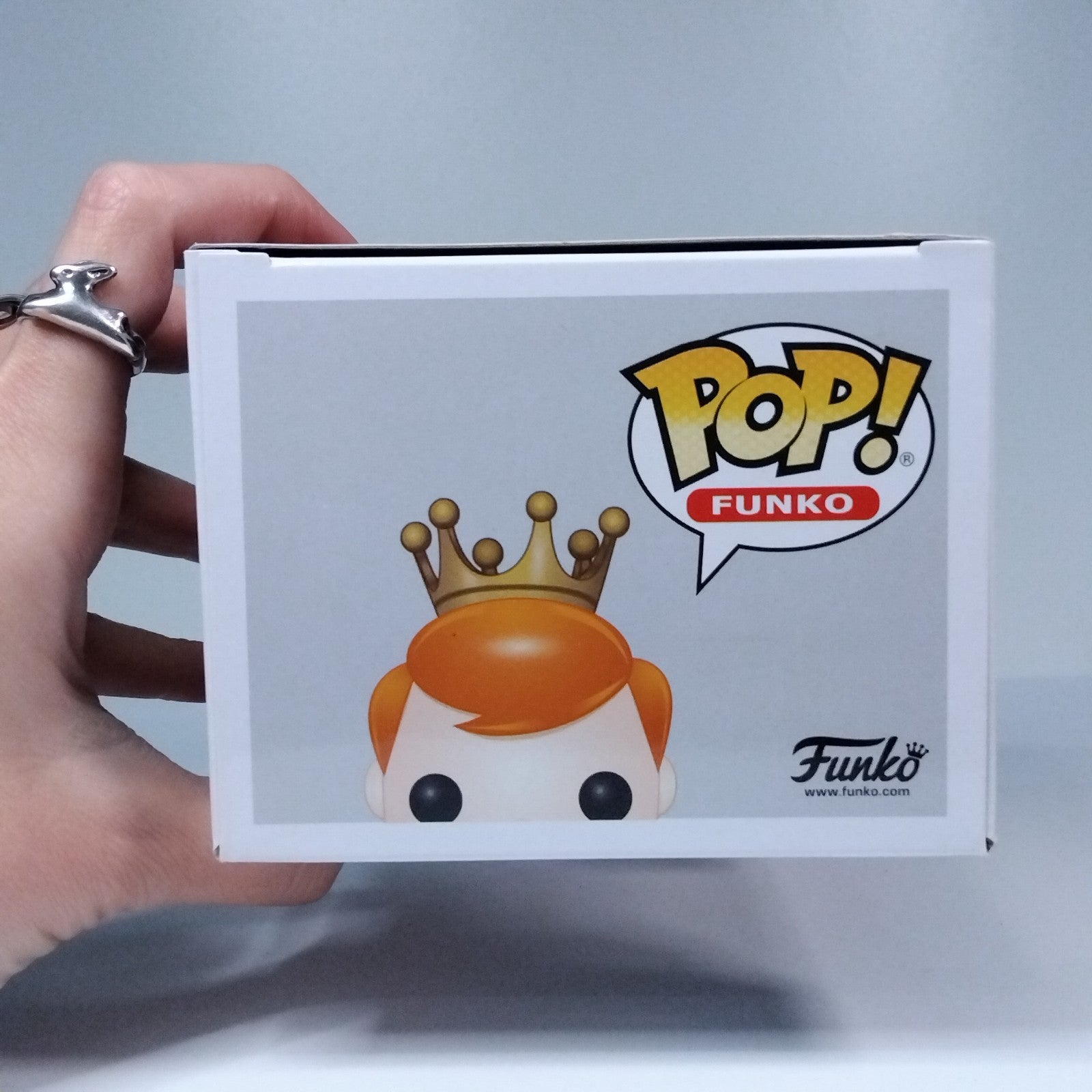 e4e7438e-f0ee-4294-a01e-c6c0a31baa0d