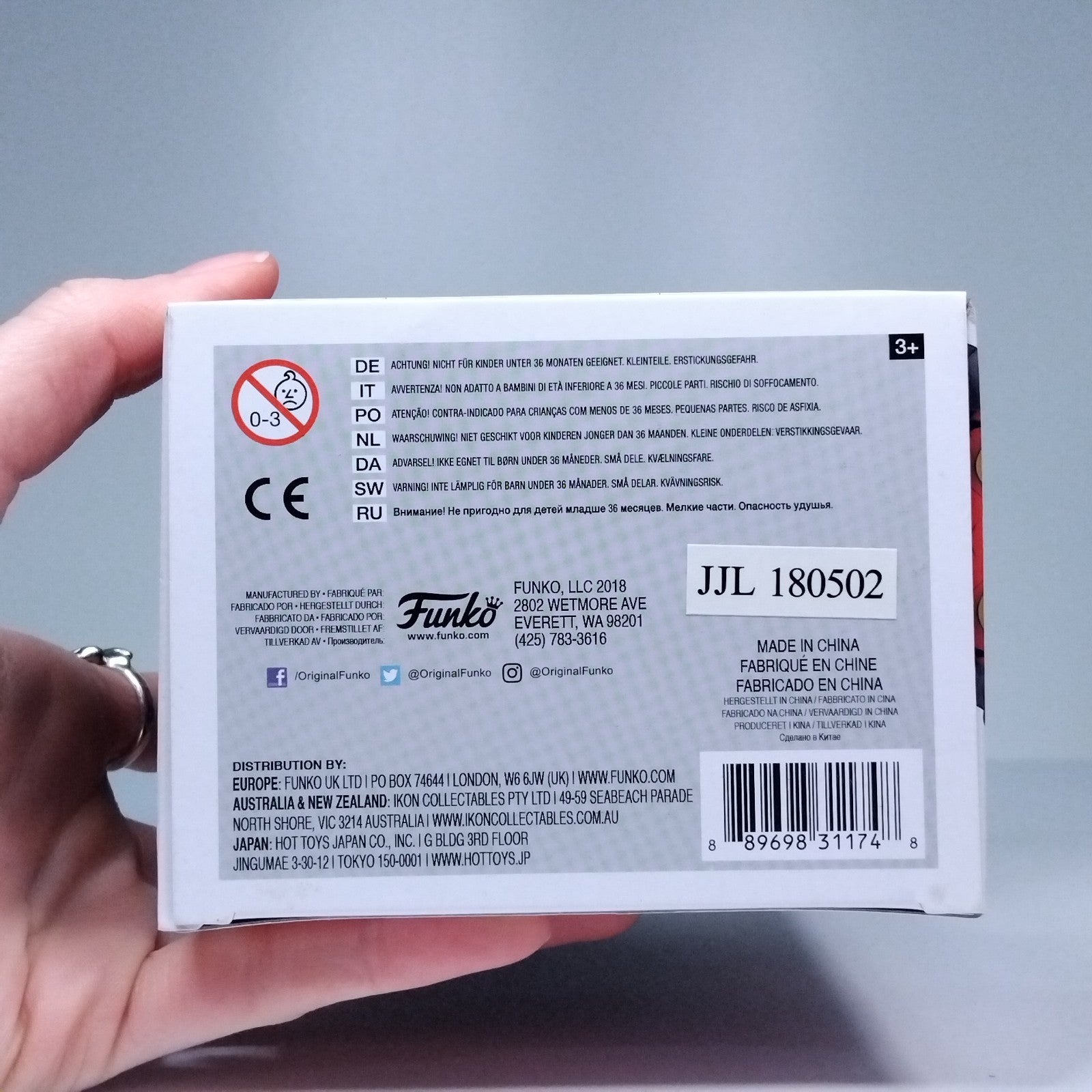 0e0efe85-521d-4830-990f-4fd0d81faad8