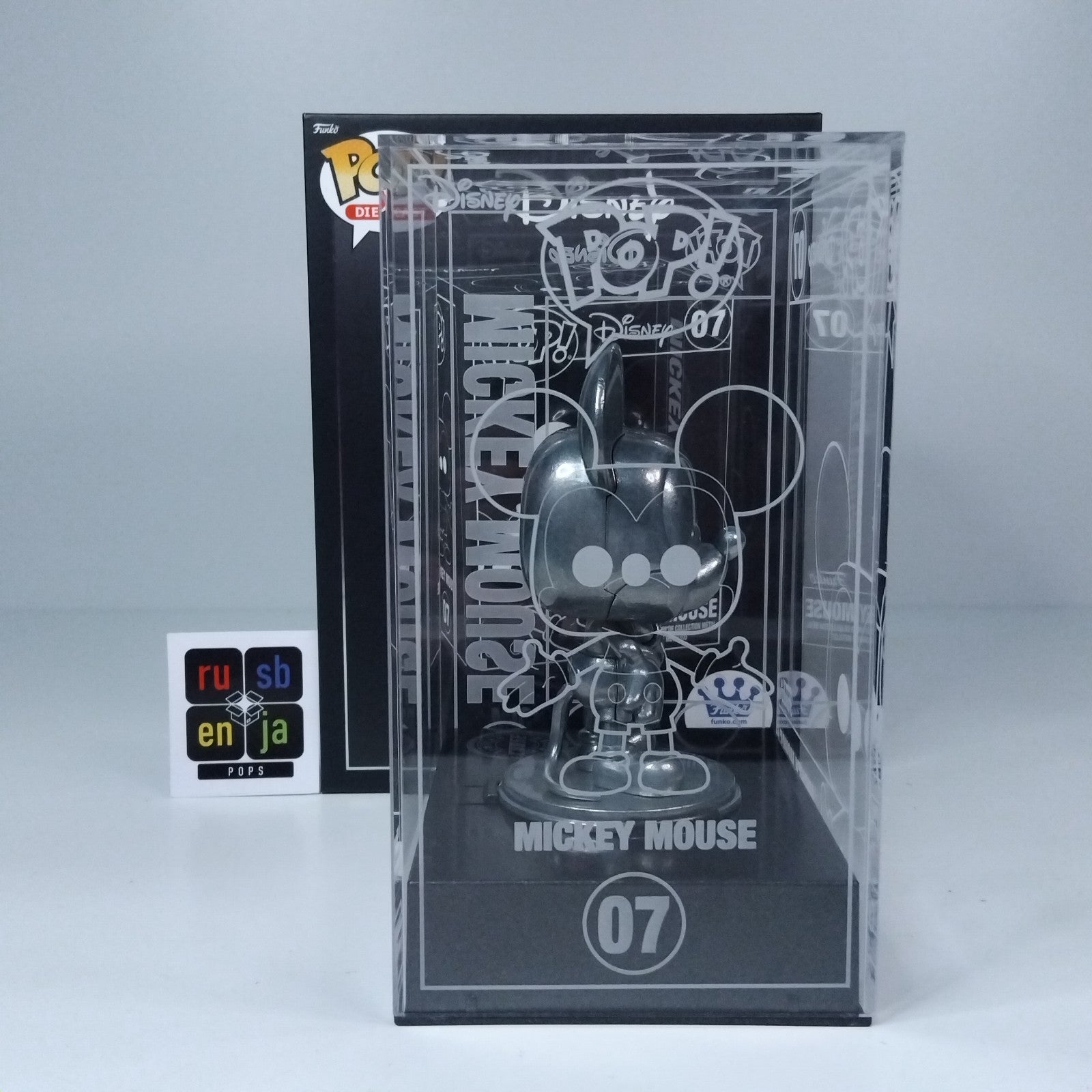 e4b9bf17-0549-40a6-8061-674f7e156db2