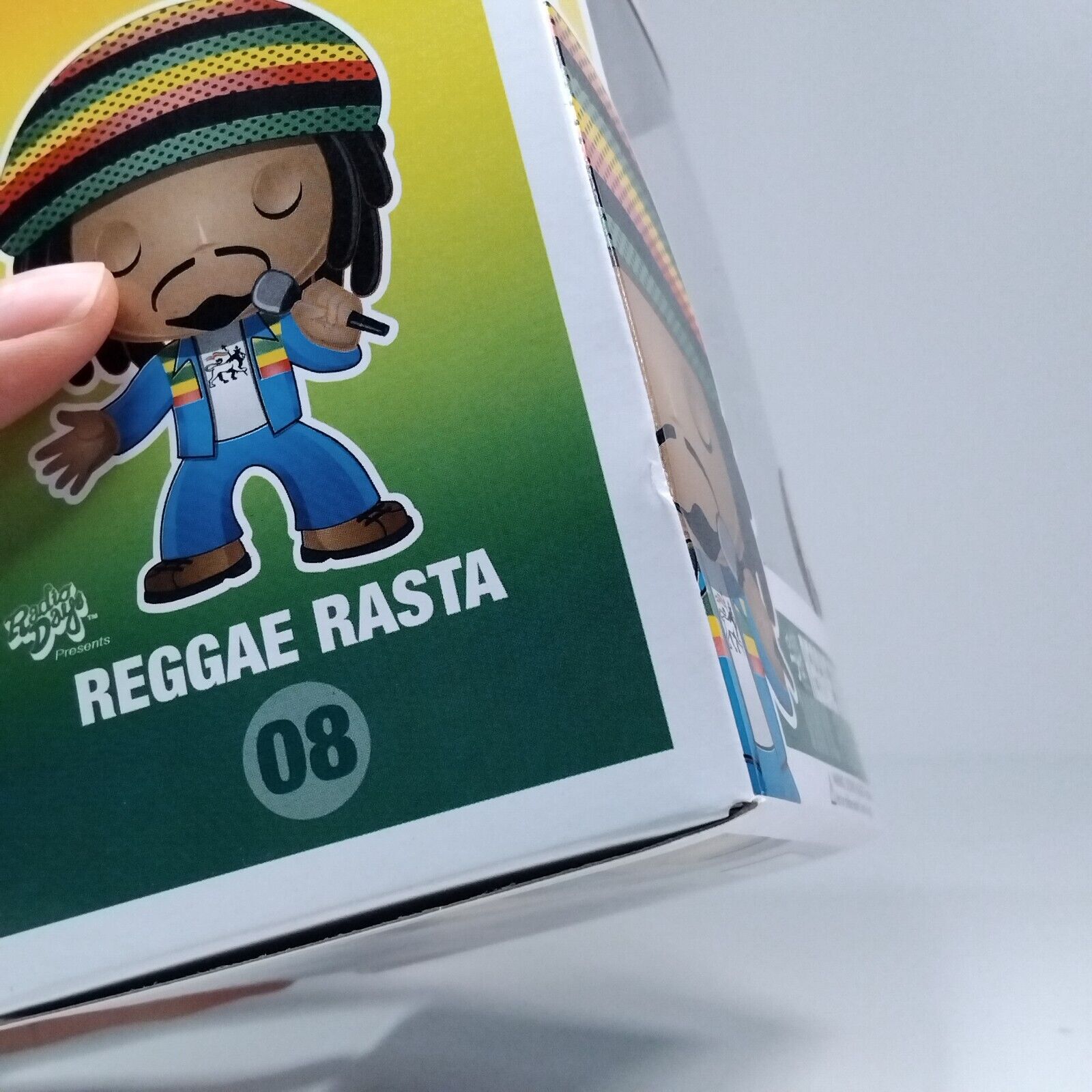 Funko Pop! Rocks Music Reggae Rasta Green Shirt Chase Edition #08