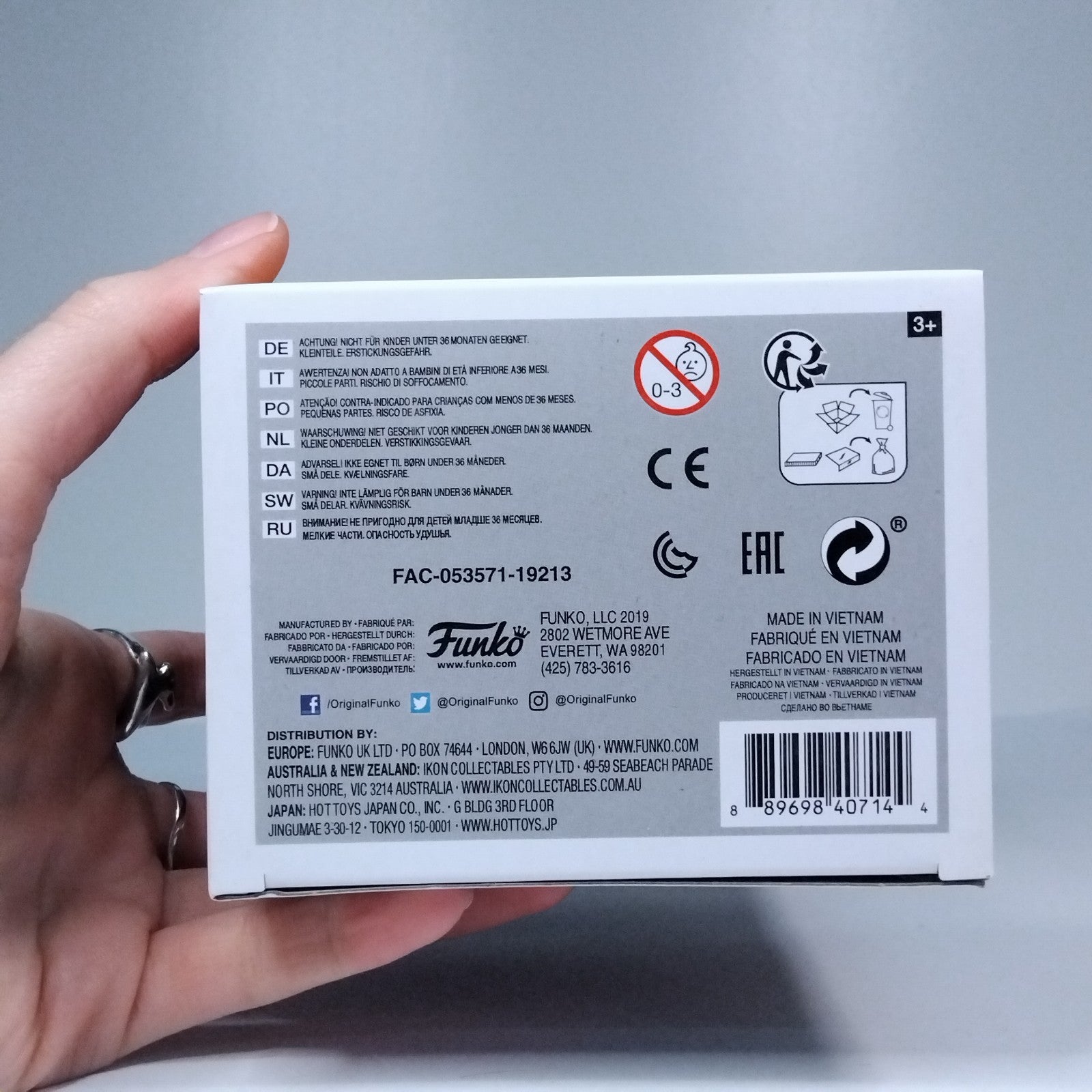 6dfdc7ff-851f-438c-8d23-04b659bc335f