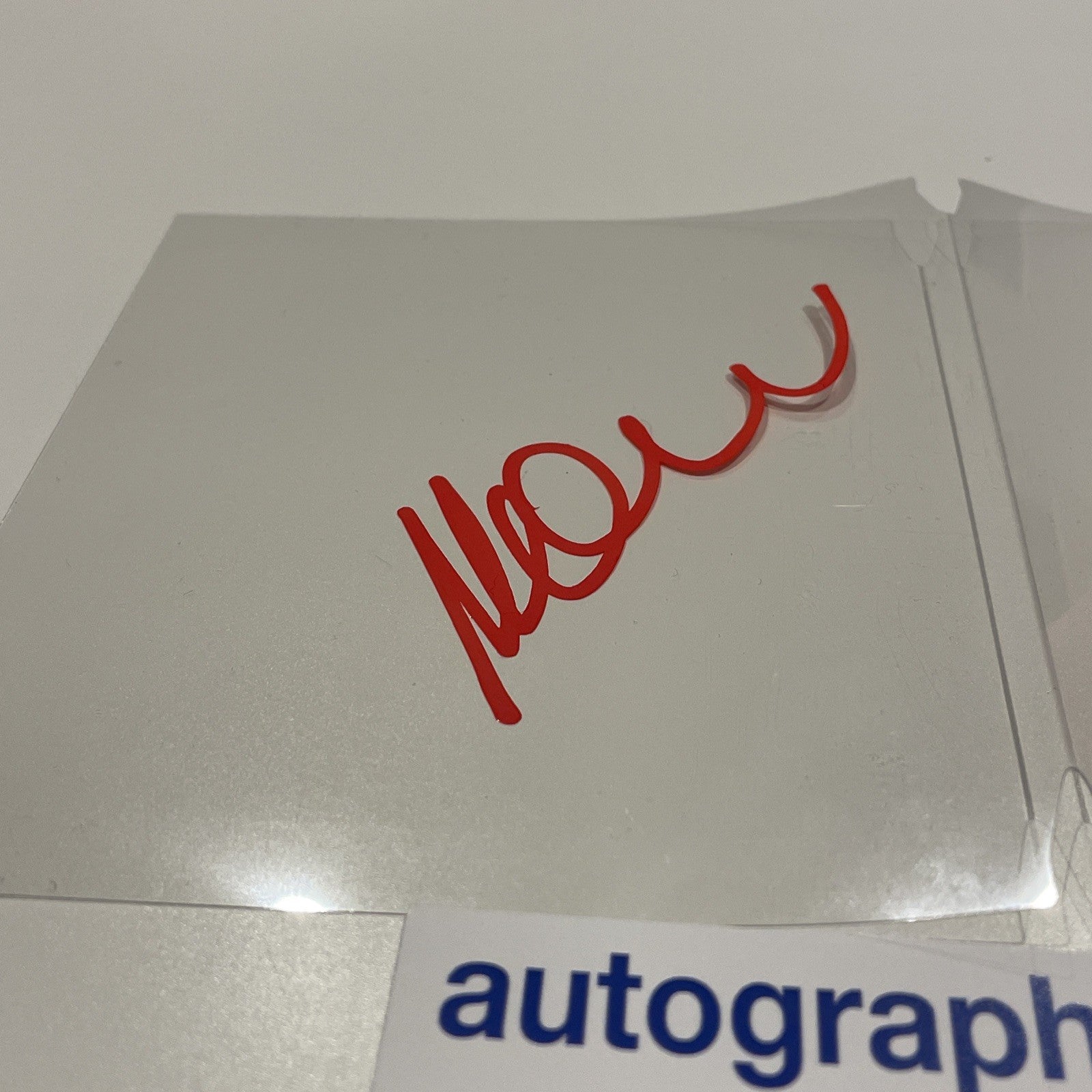 8c33223c-66f4-4ef3-9924-0f6bdb422730