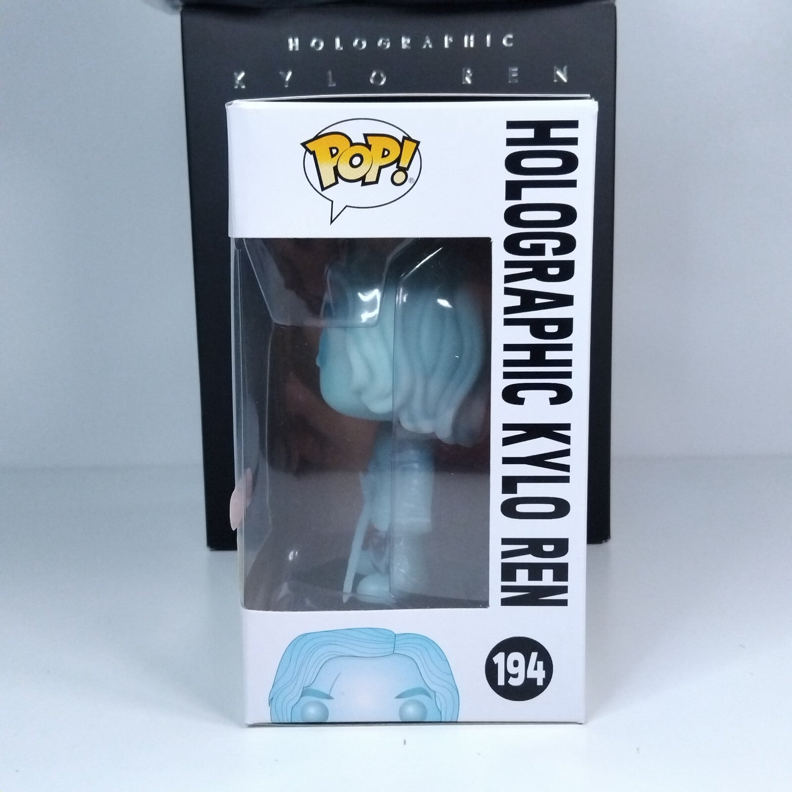 Funko Pop! Star Wars Holographic Kylo Ren Glows & Medium T-Shirt #194