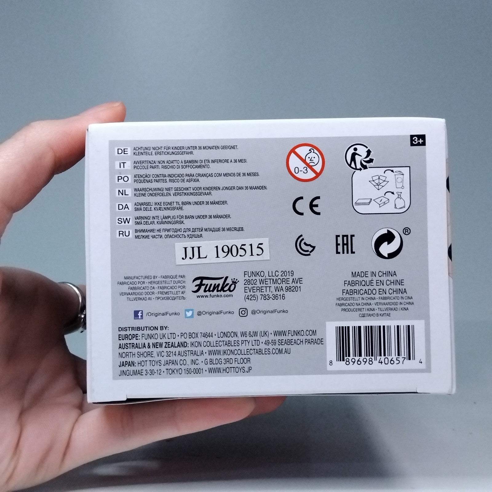 ef74bdcc-775c-494a-ac34-941e2743d547