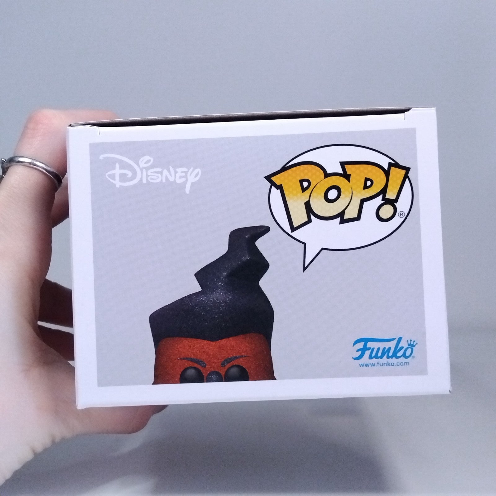 3a4adfd8-2d2a-477f-9922-f58339e60d07