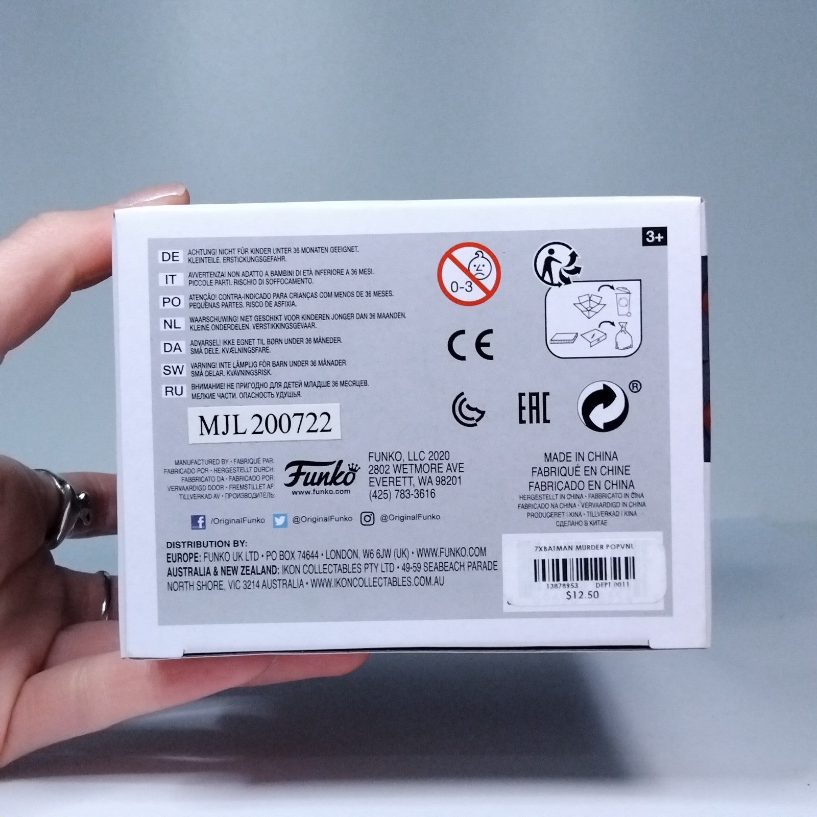 390d74ff-496e-4d8e-b80e-fbcc9d3fdf90