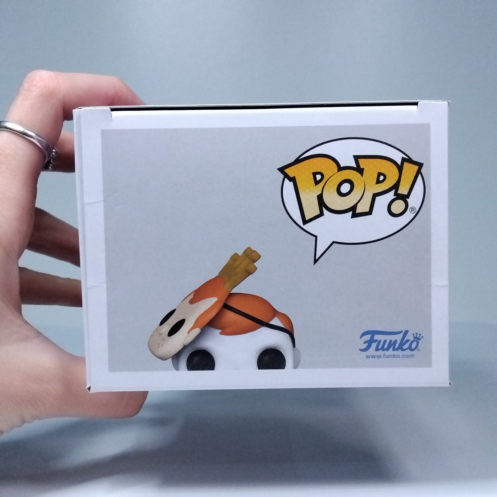 640b7125-ffcb-4d83-9a2d-3adaeecbbe86