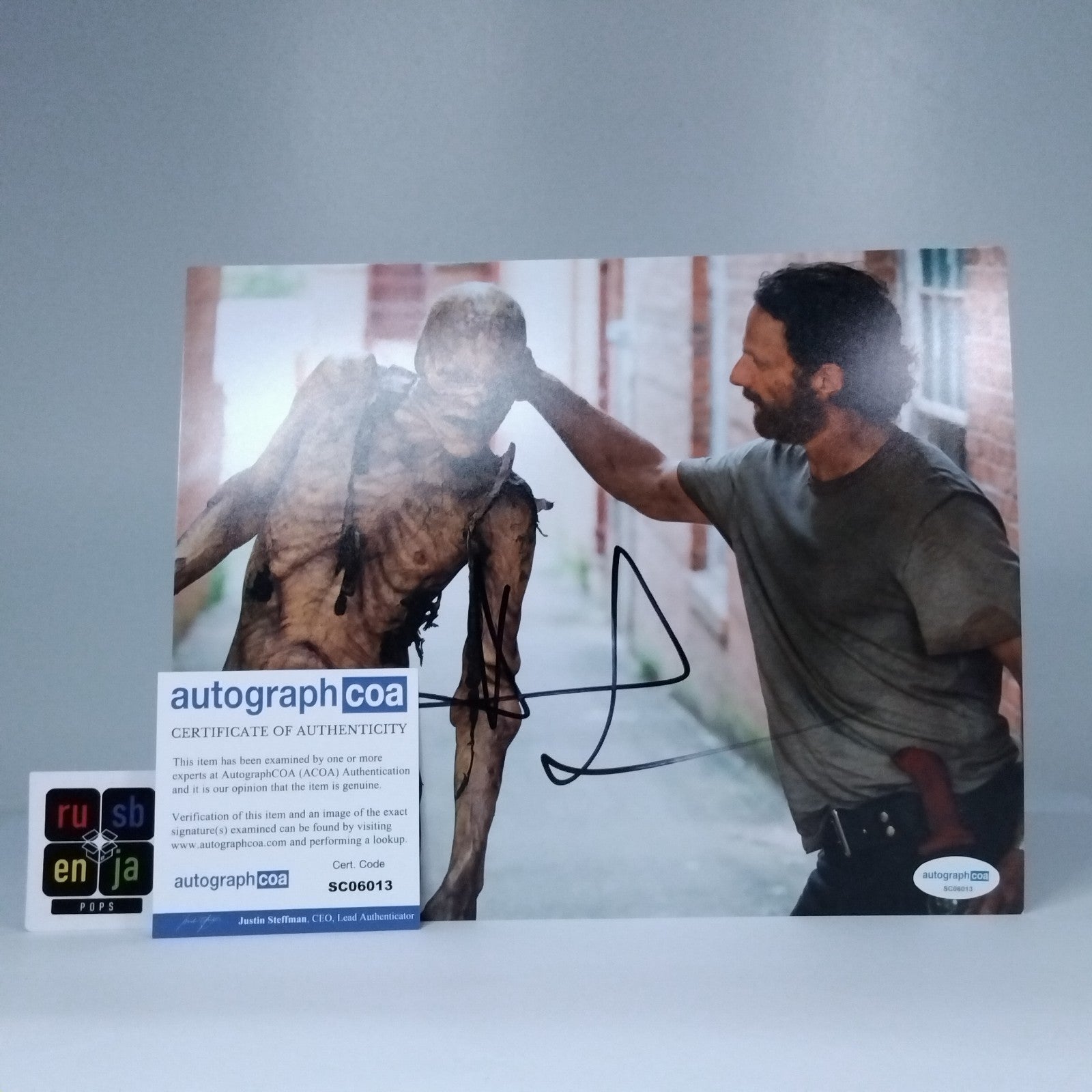 b401eddb-7b6f-45bc-9d3b-cea4f3b863e0