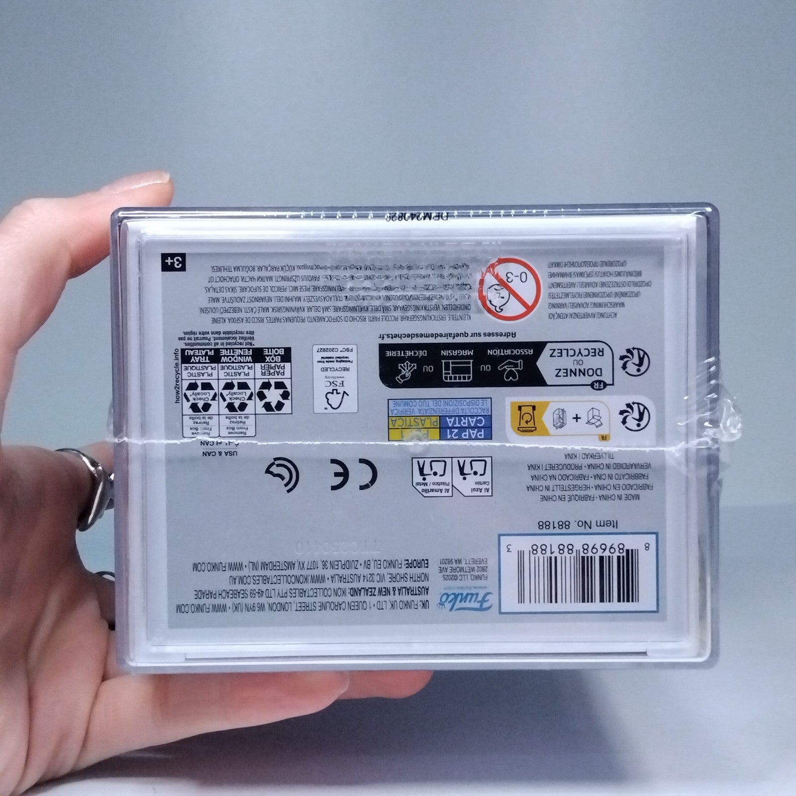 dc077fb0-b39e-4e0e-83b8-1b280977848d