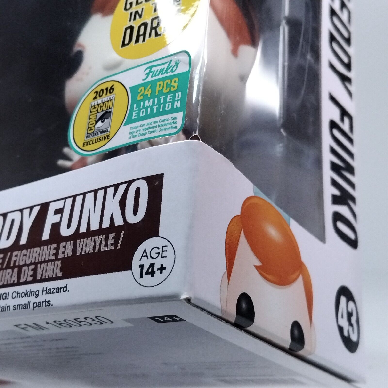 Funko Pop! Disney Alice Wonderland Freddy Funko Mad Hatter SDCC Glows 24 Pcs #43