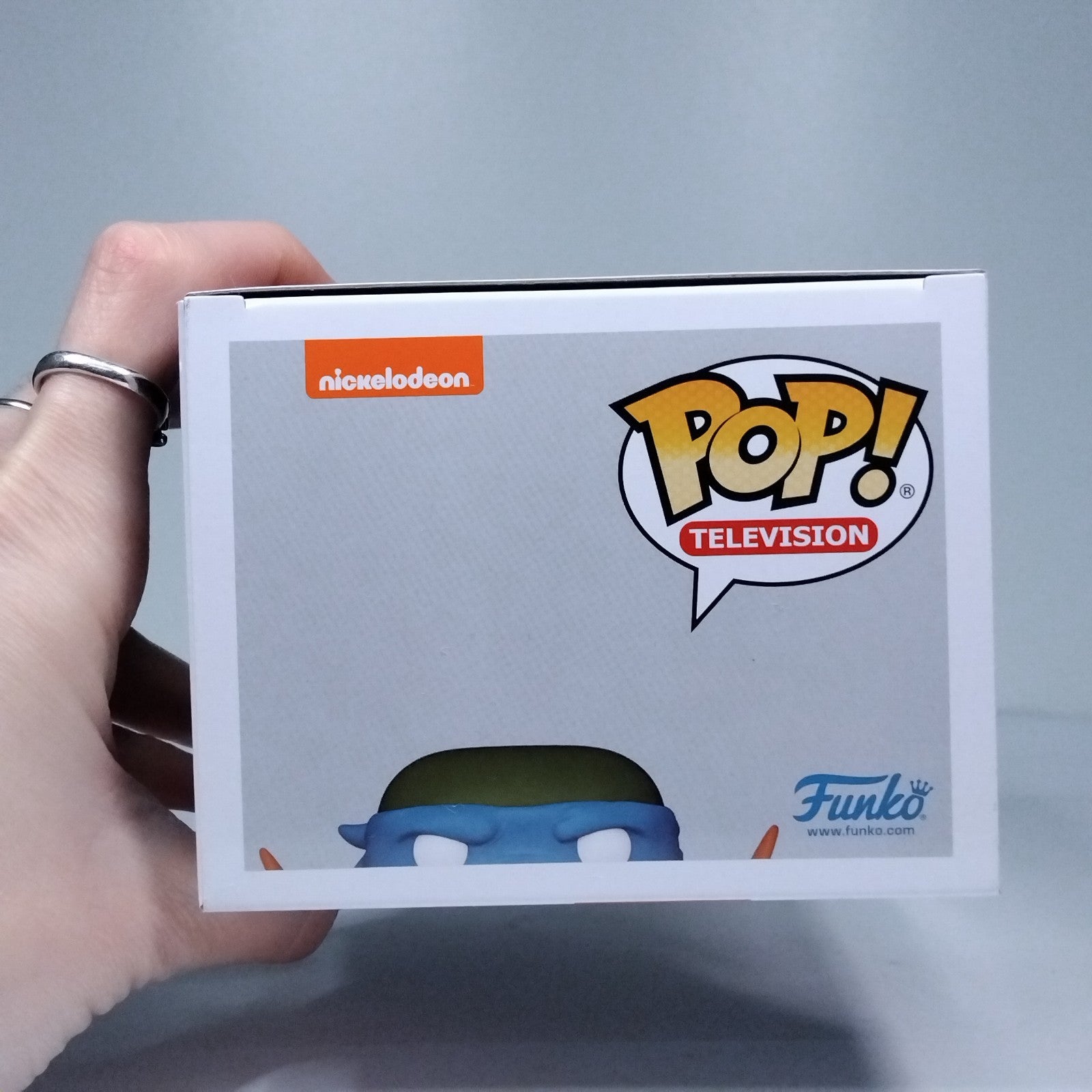 0369fee0-c3e4-4d31-a173-13037b68fdb0