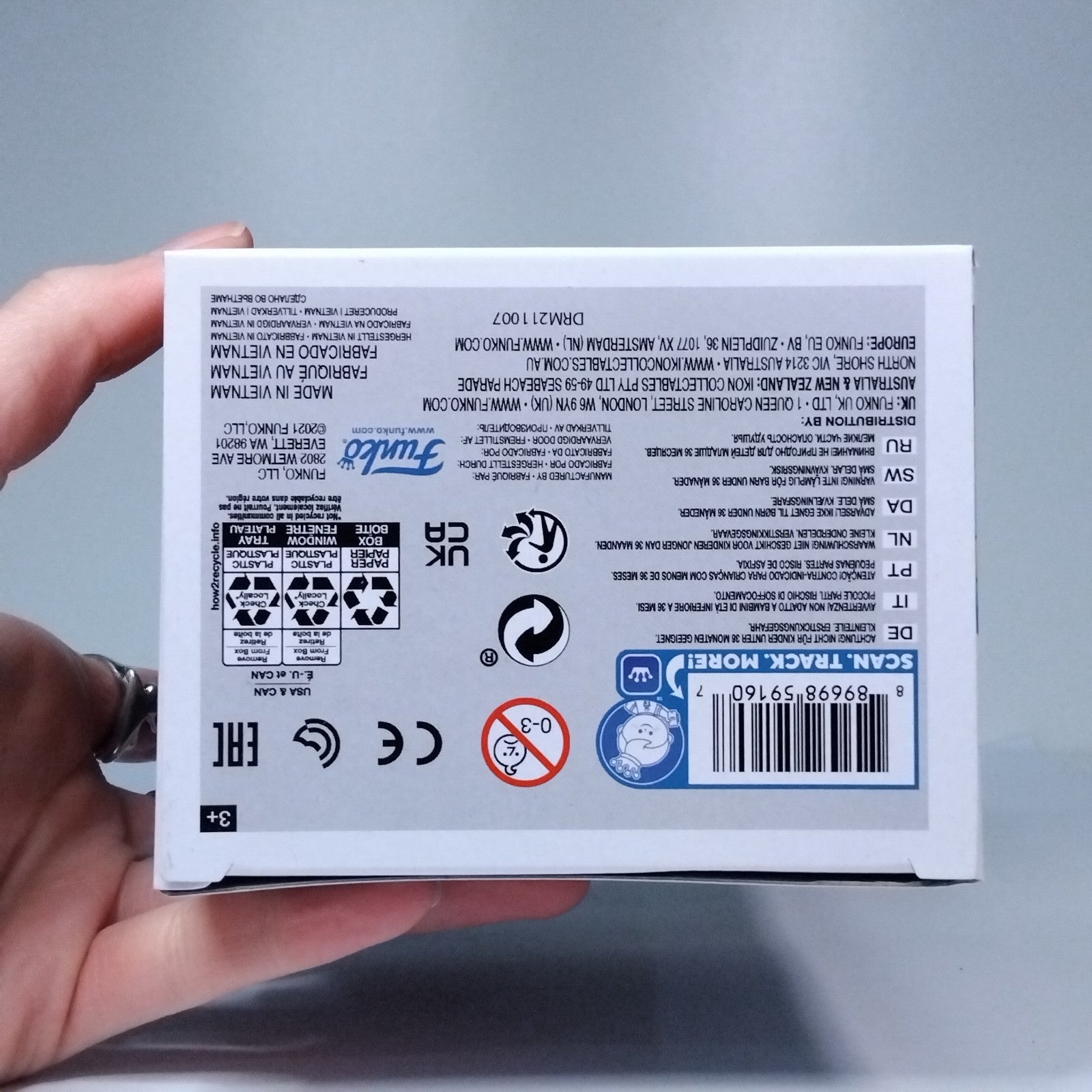 e376a58b-055a-4e93-a499-64cf5969964c