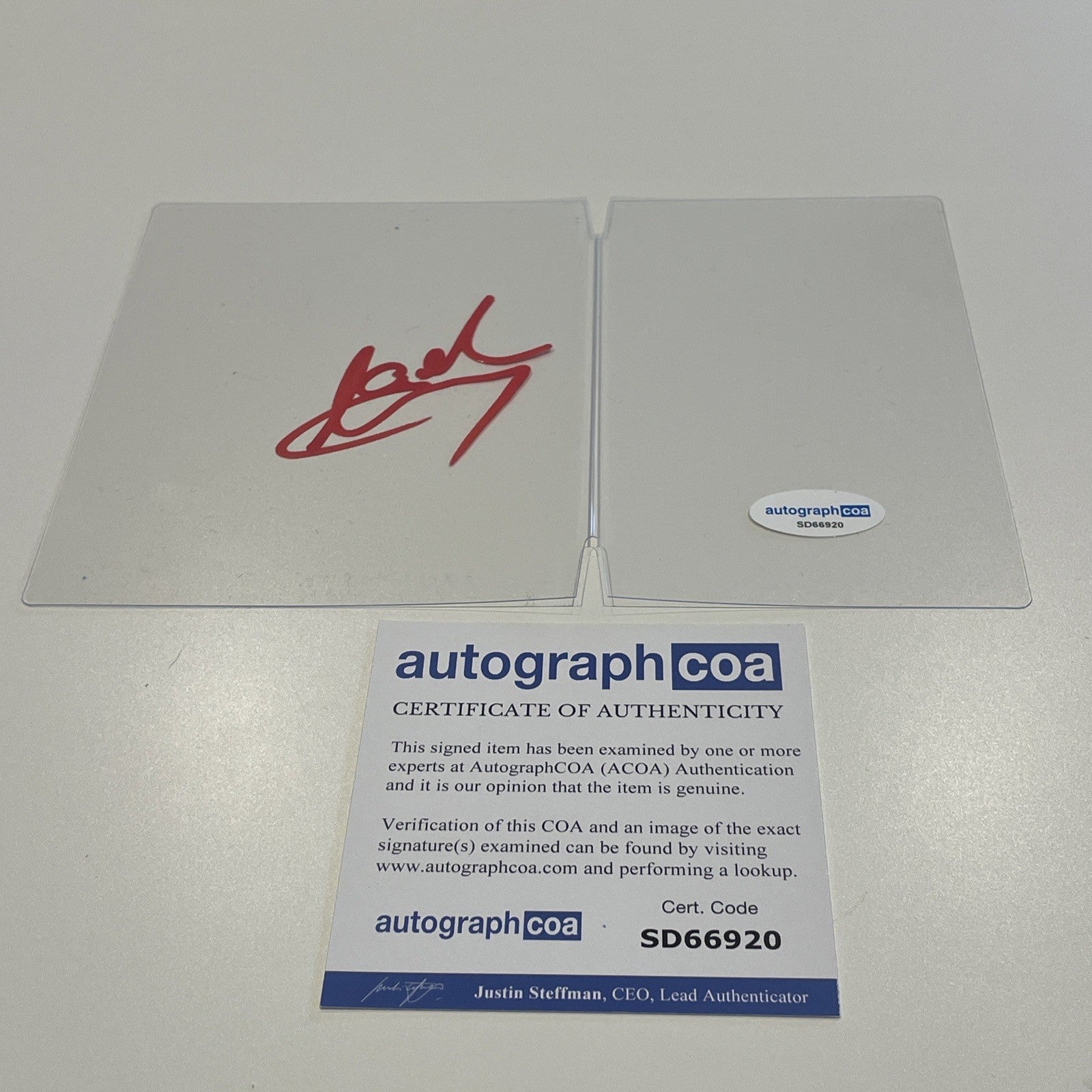 55c5424c-ccef-4b5e-8893-d8ef0089c6b1