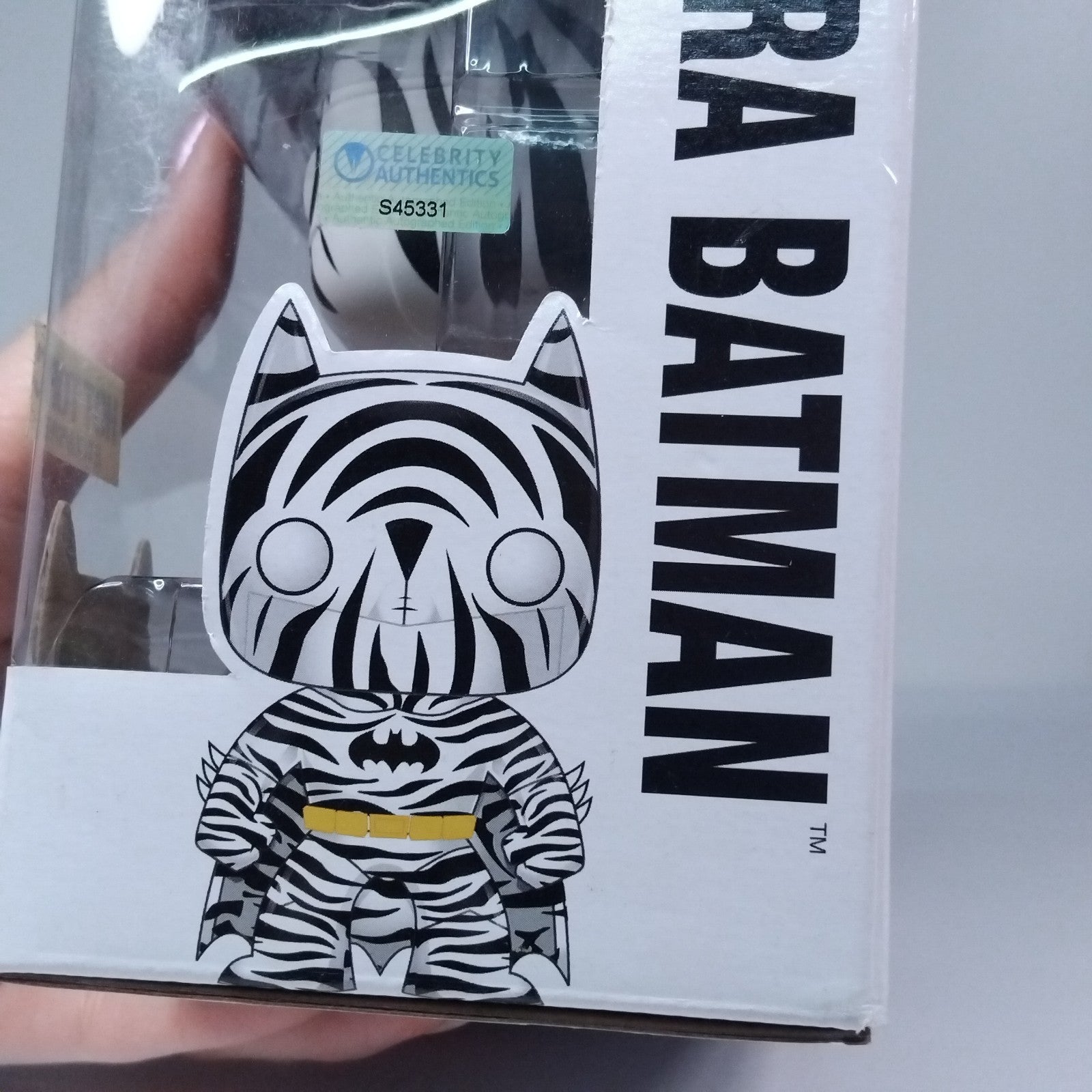 5e0c5a17-f82c-4ce4-800f-8002caf0c8f3