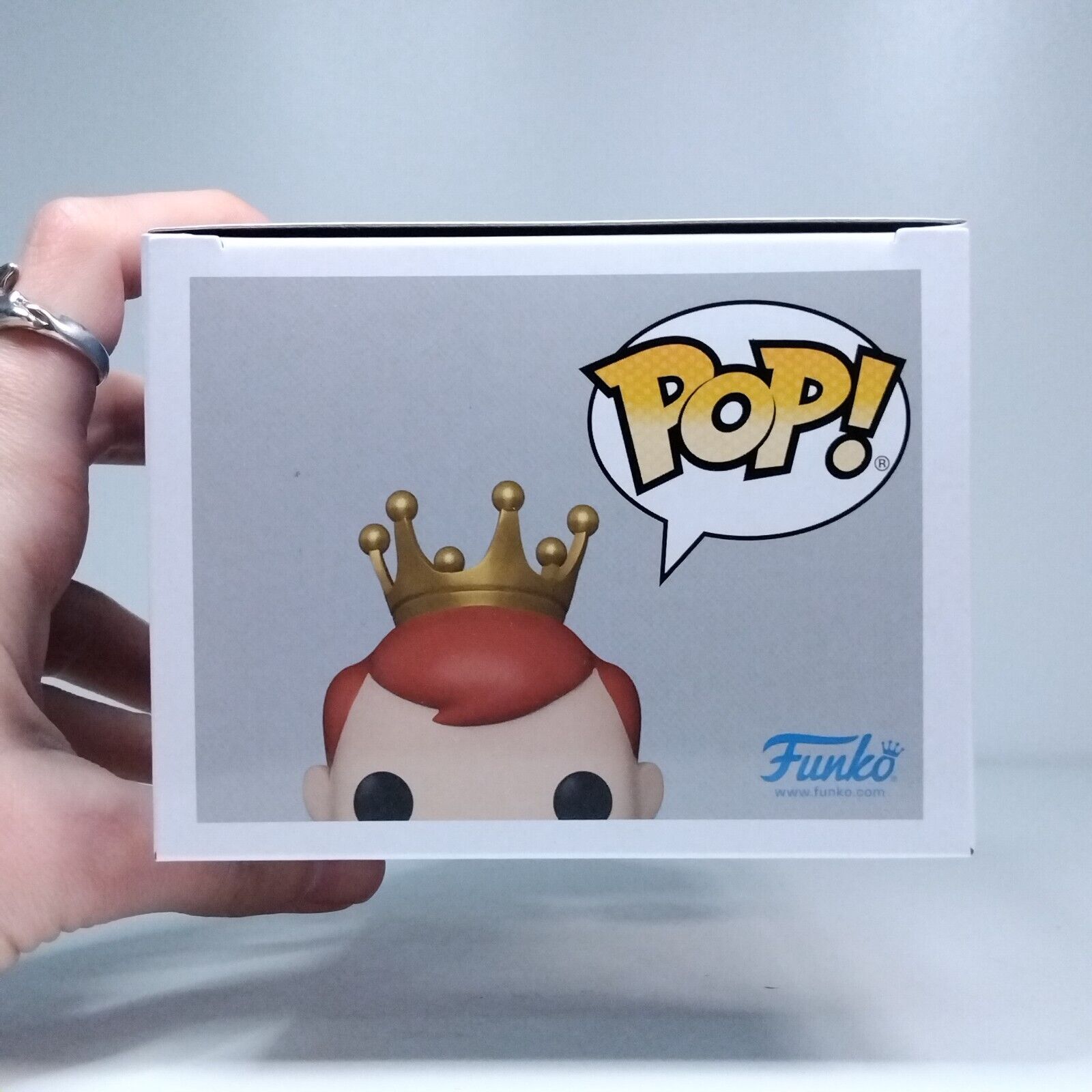 Funko Pop! DC Heroes Freddy as The Flash Chase Edition Fun on the Run #SE