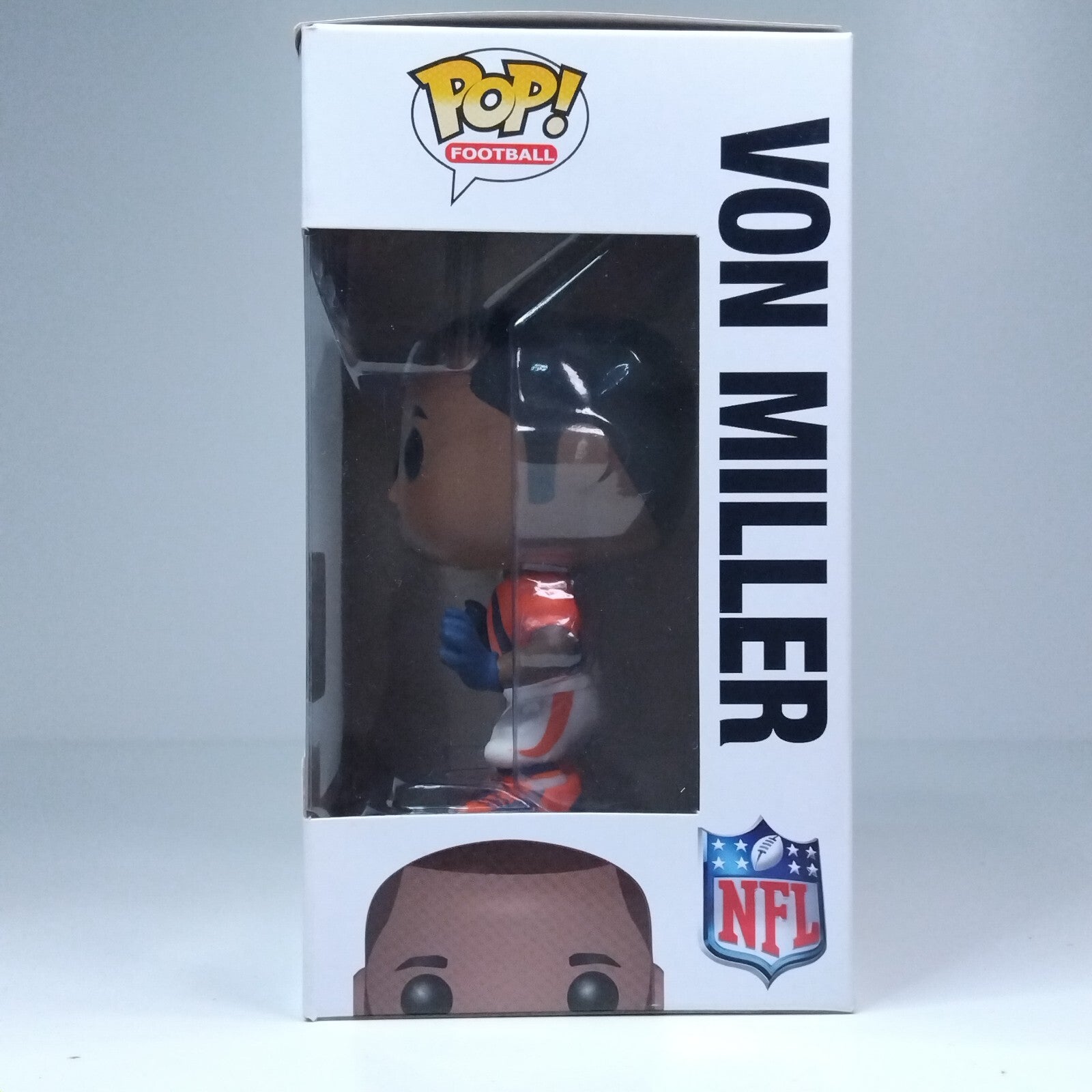 Funko Pop! Sports NFL Football Broncos Denver Von Miller #60
