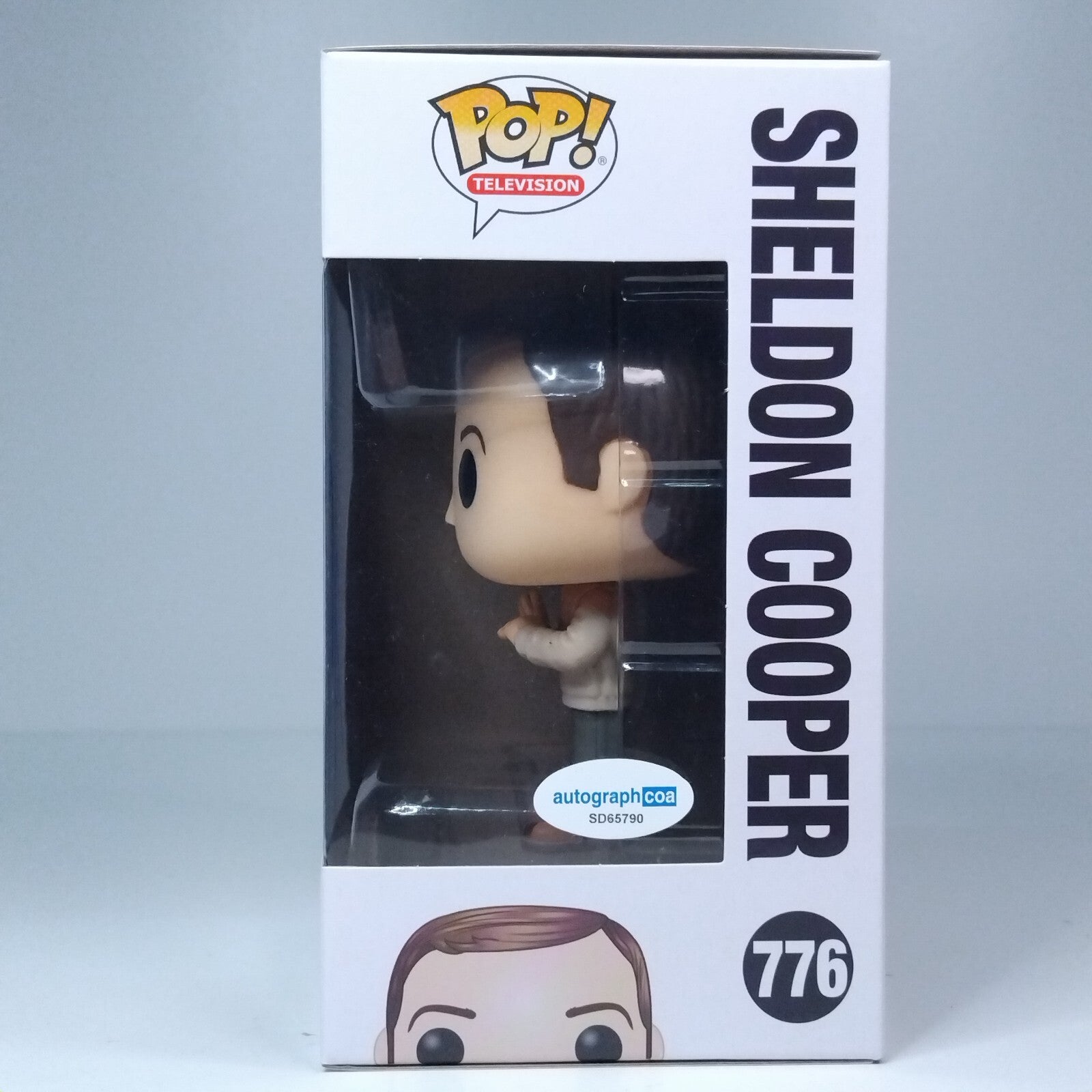 Funko Pop! TV Big Bang Young Sheldon Cooper Signed Iain Armitage #776 WS
