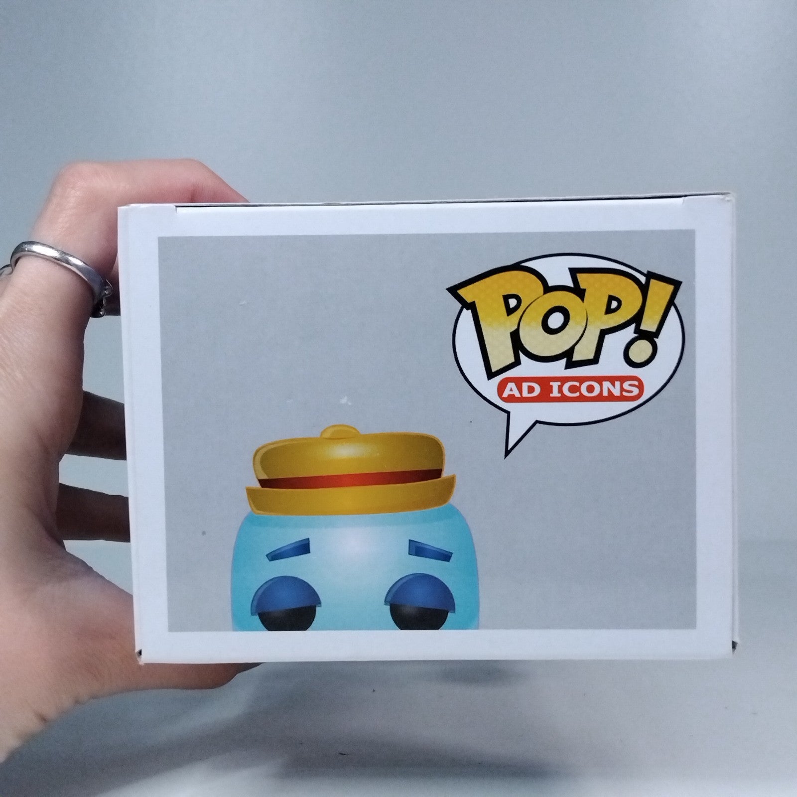 b6bf0318-858d-42ec-bde4-db6834e64633