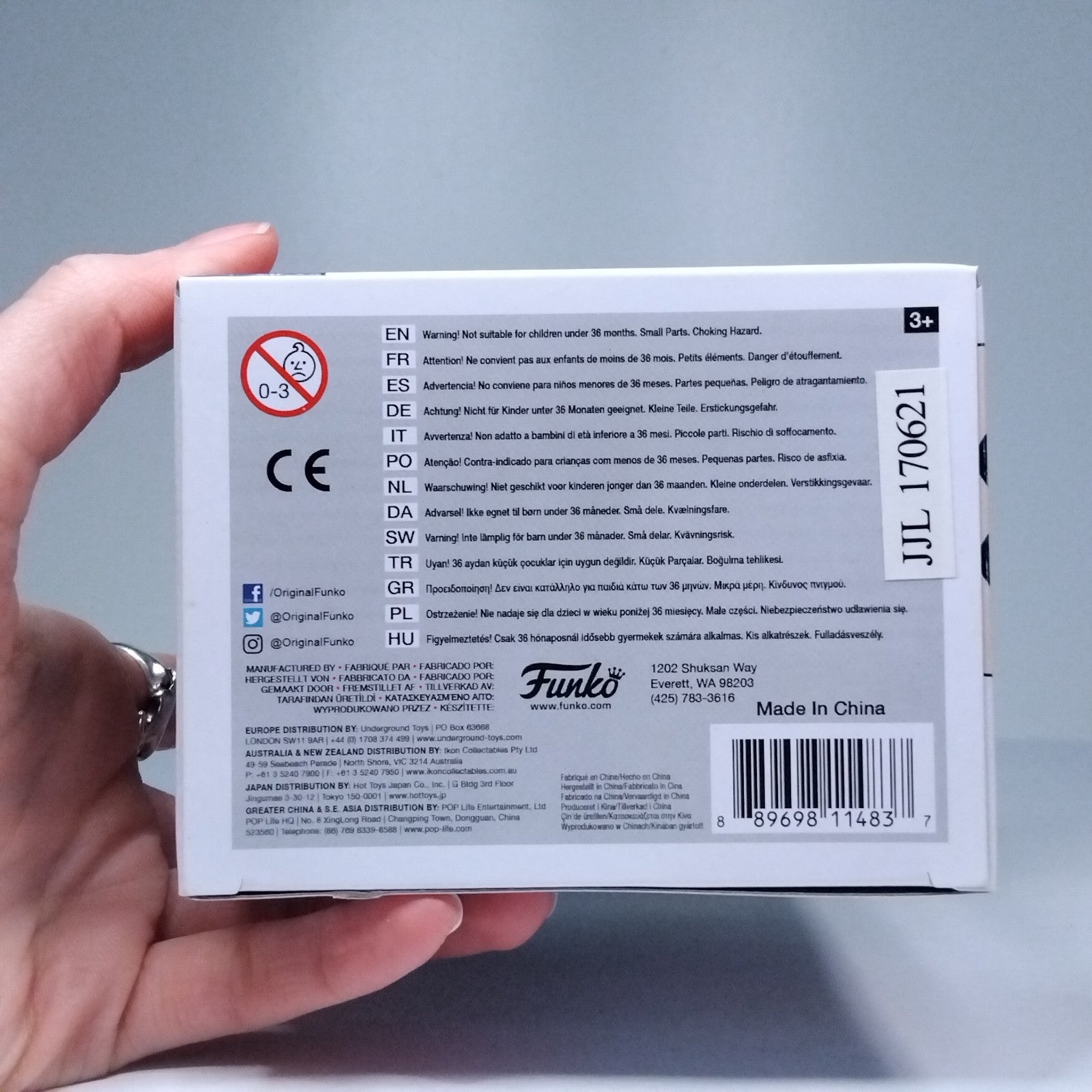 9e249233-86f9-4bf3-b9f0-6ac48c552e9e