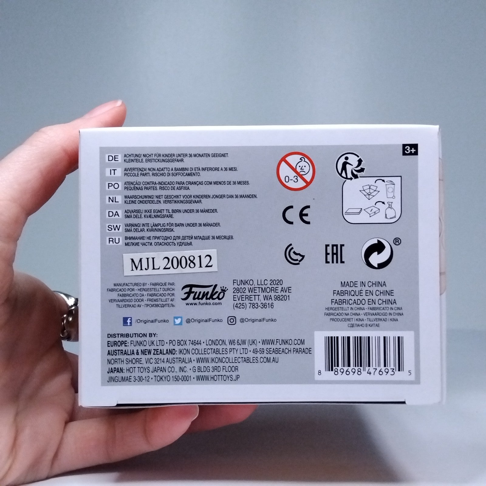 8bf2f646-9eb4-4cf7-87bf-d10c4deb5230