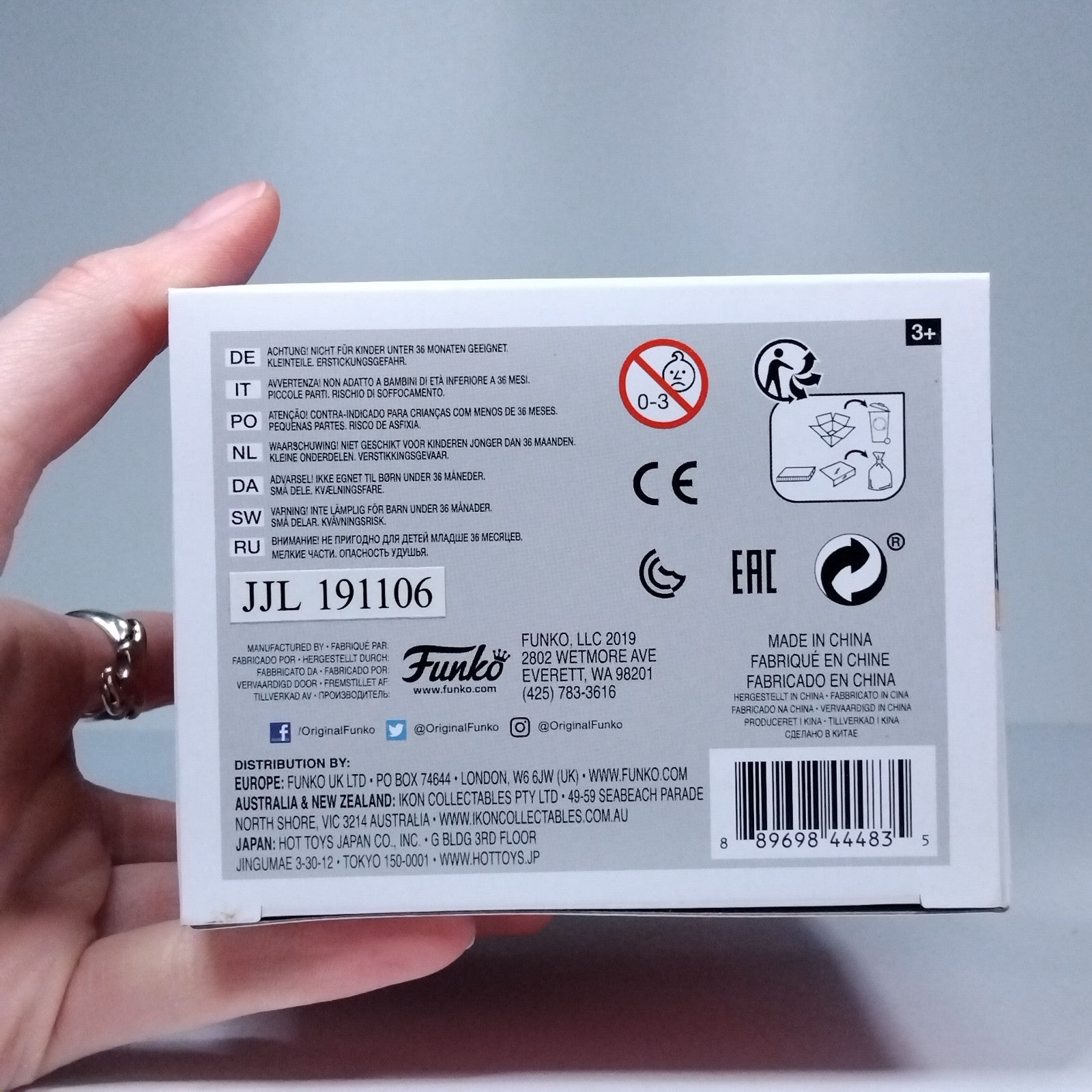 9fc0f62e-69dd-4c77-a545-44084dacf666