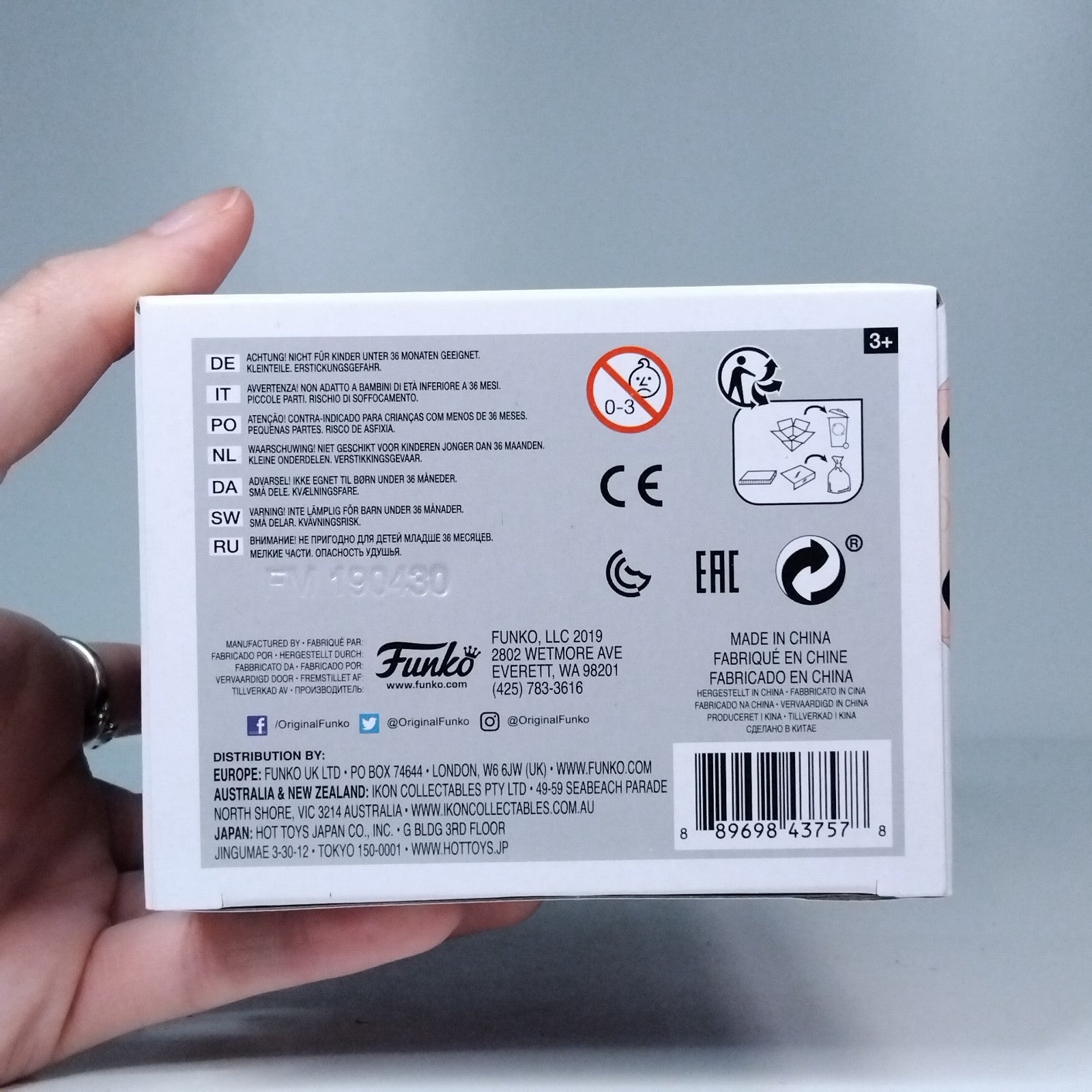 6463dc9d-c669-42e2-8a8b-5fad612fddb1