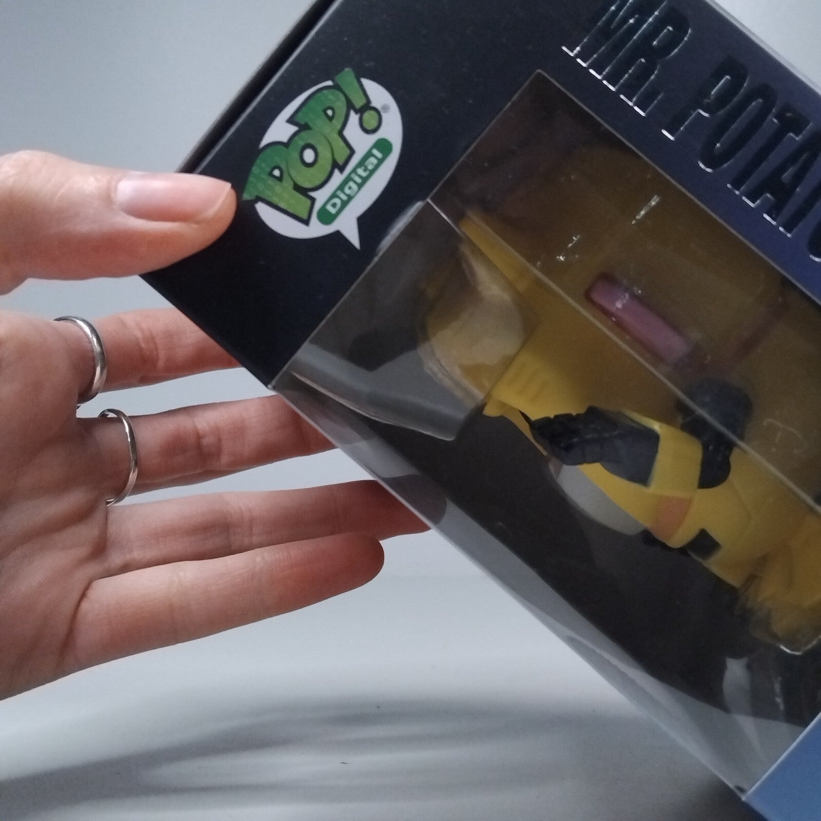 Funko Pop! Digital Retro Transformers Mr. Potato Head Bumblebee 1,550 Pcs #125