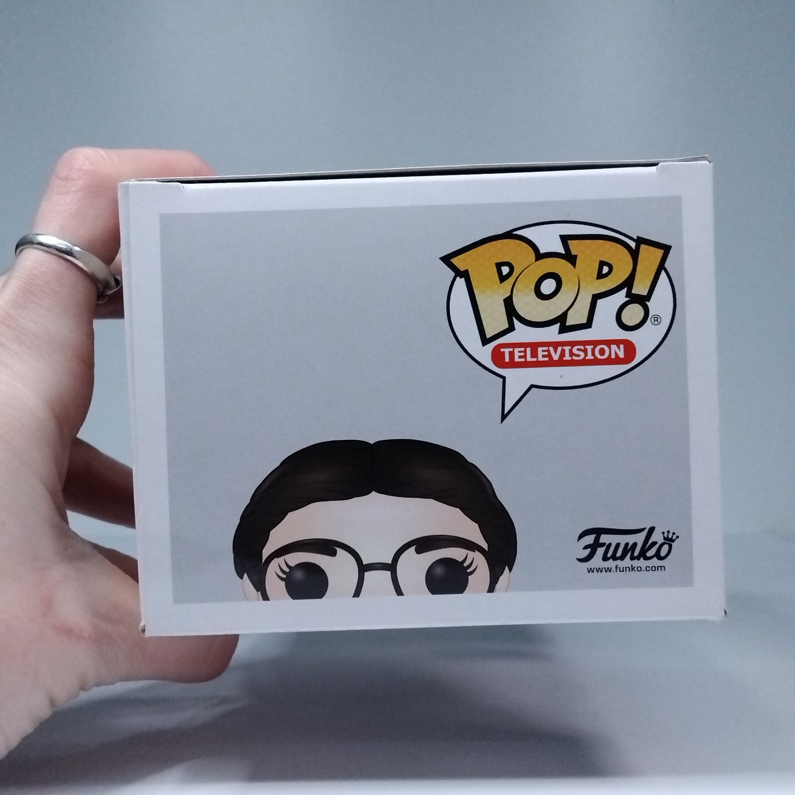 b6da4e61-8318-40f5-a1b9-0d844bfba4c9