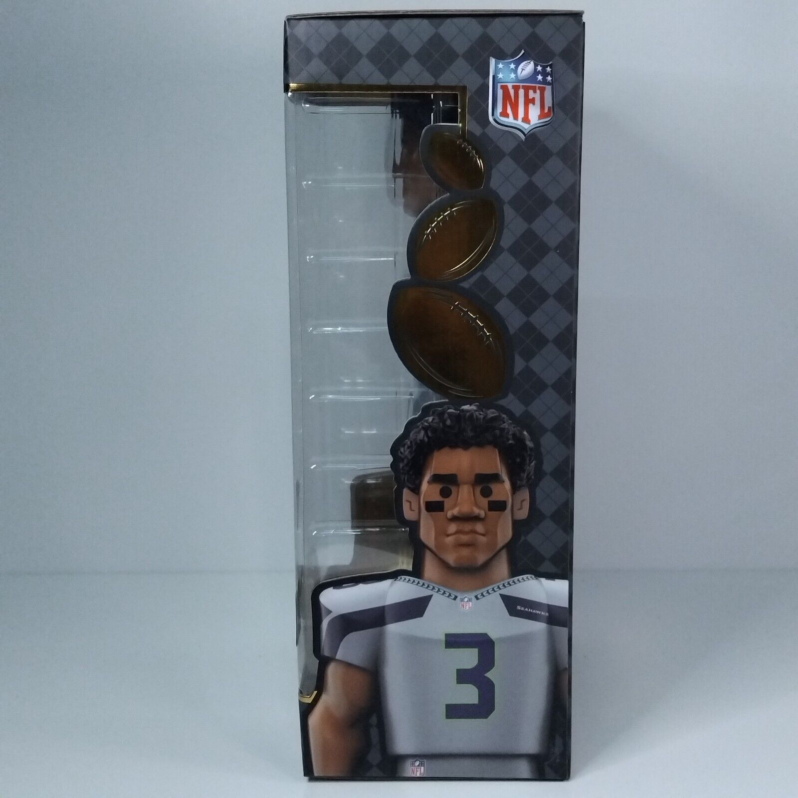 Funko Pop! Sports NFL Football Gold Russell Wilson Grey 10 " Inch 1,500 Pcs