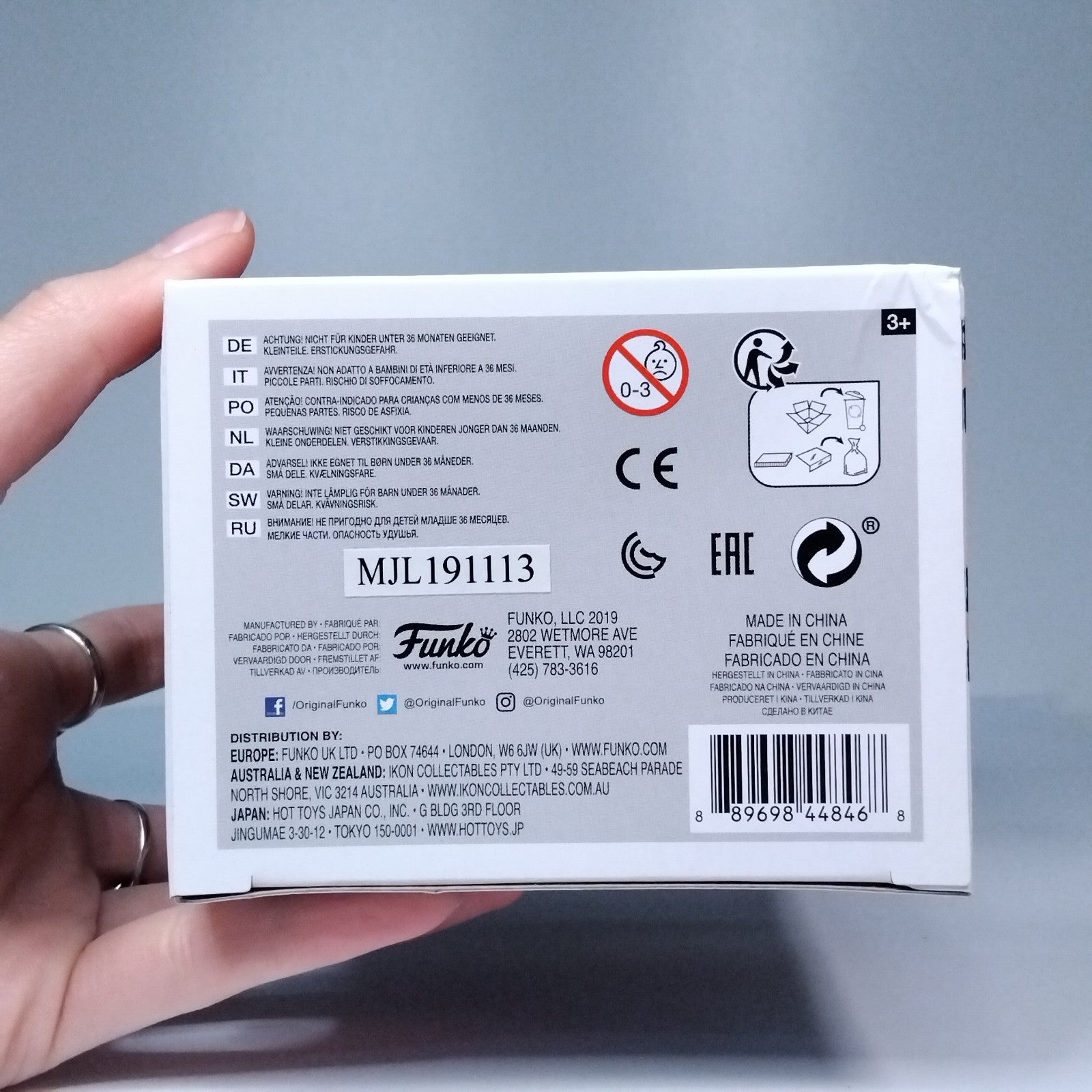 a24559ff-8aa0-42b2-80ca-33a9738c9a3c