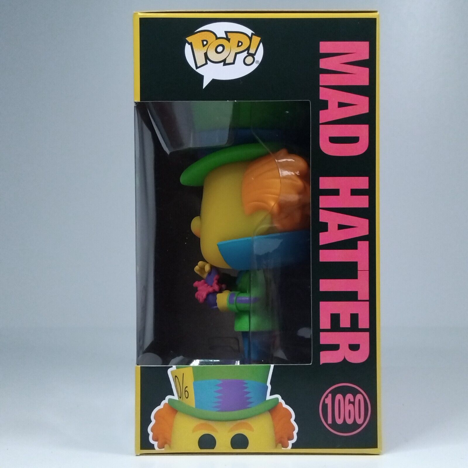 Funko Pop! Disney Alice in Wonderland Blacklight Mad Hatter Exclusive #1060