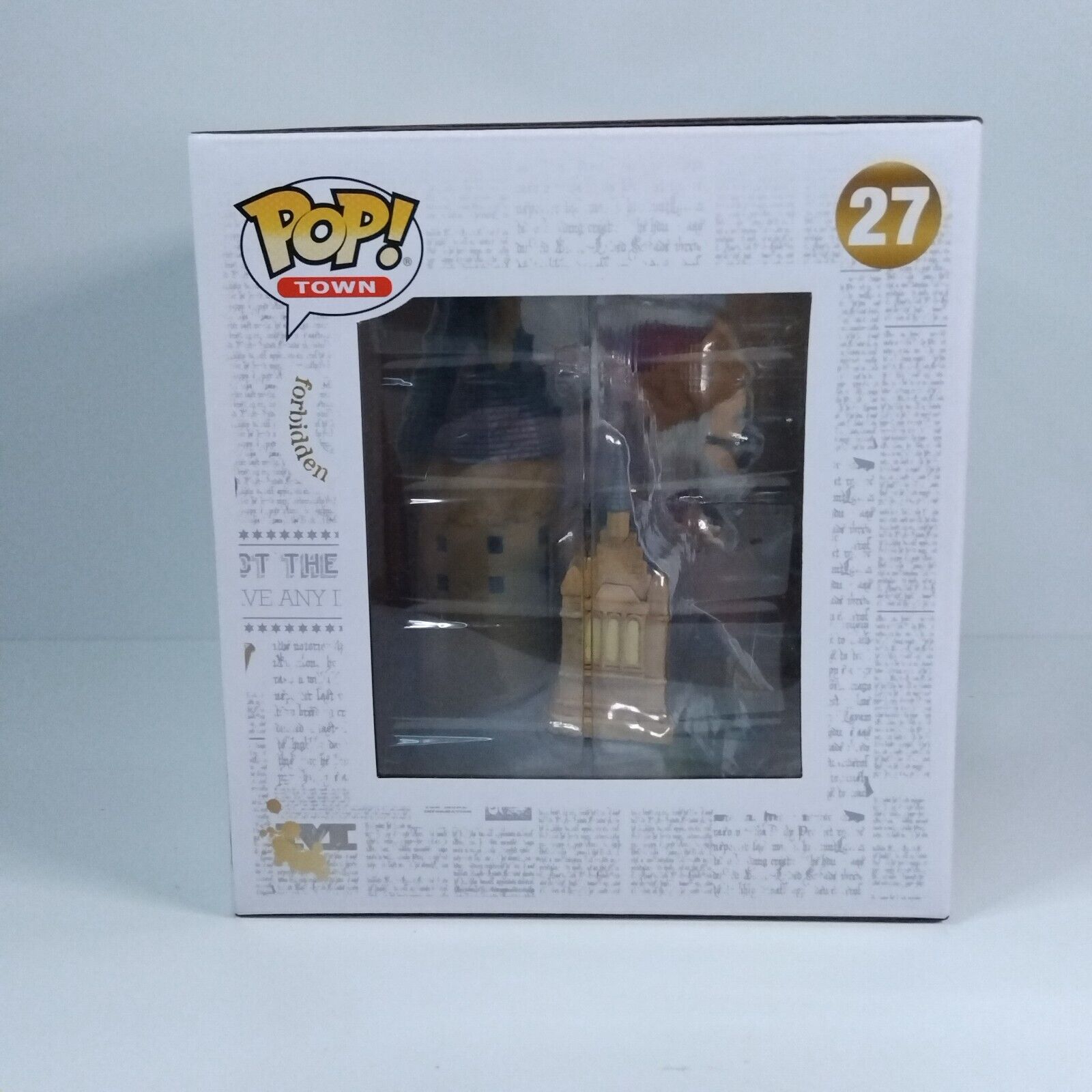 Funko Pop! Harry Potter Town Albus Dumbledore with Hogwarts #27