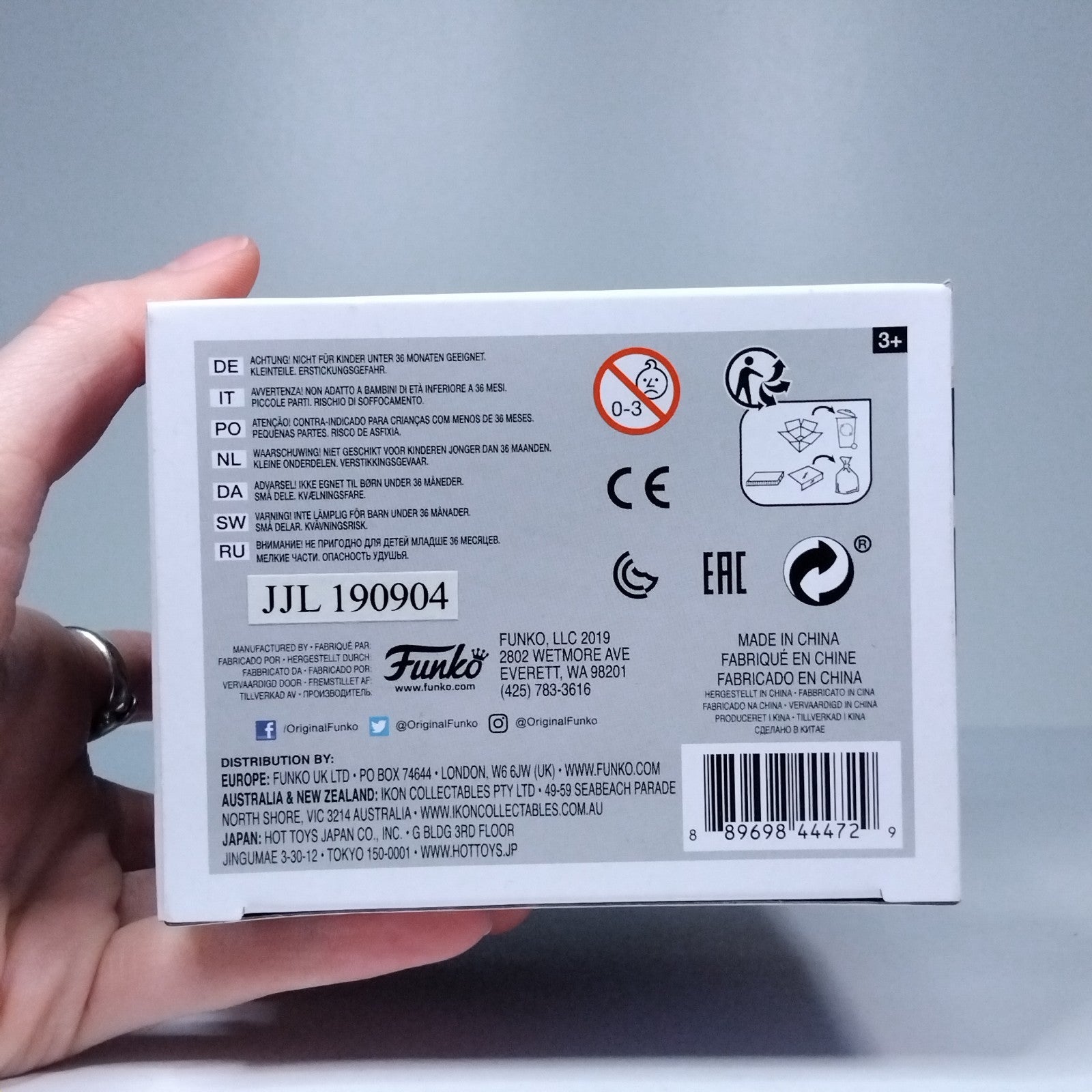 a01a1abf-b84b-421f-b45b-0a2cf23fc2ed