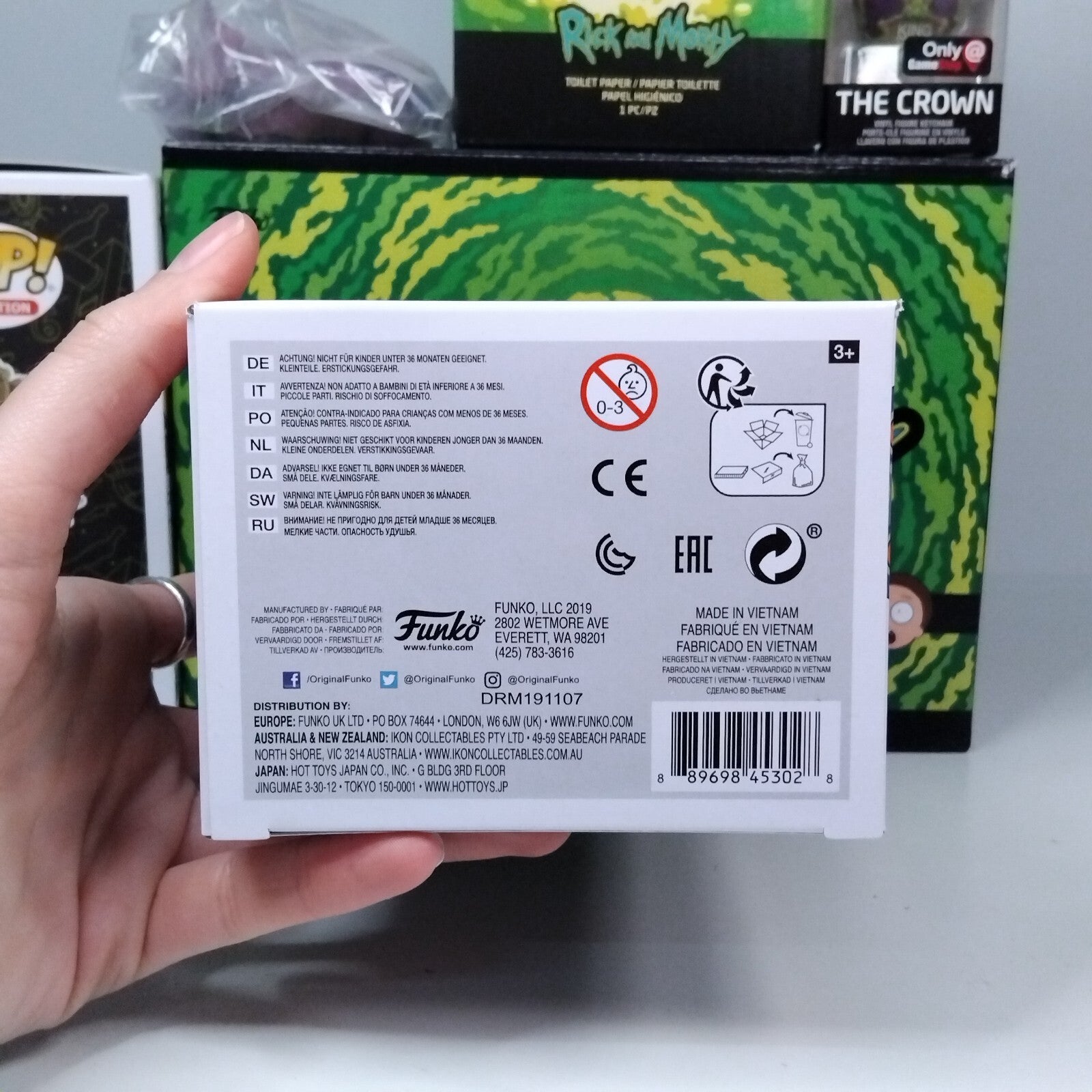 Funko Pop! Animation Rick and Morty - Gamestop Tony #650 & Rick with Crown #649