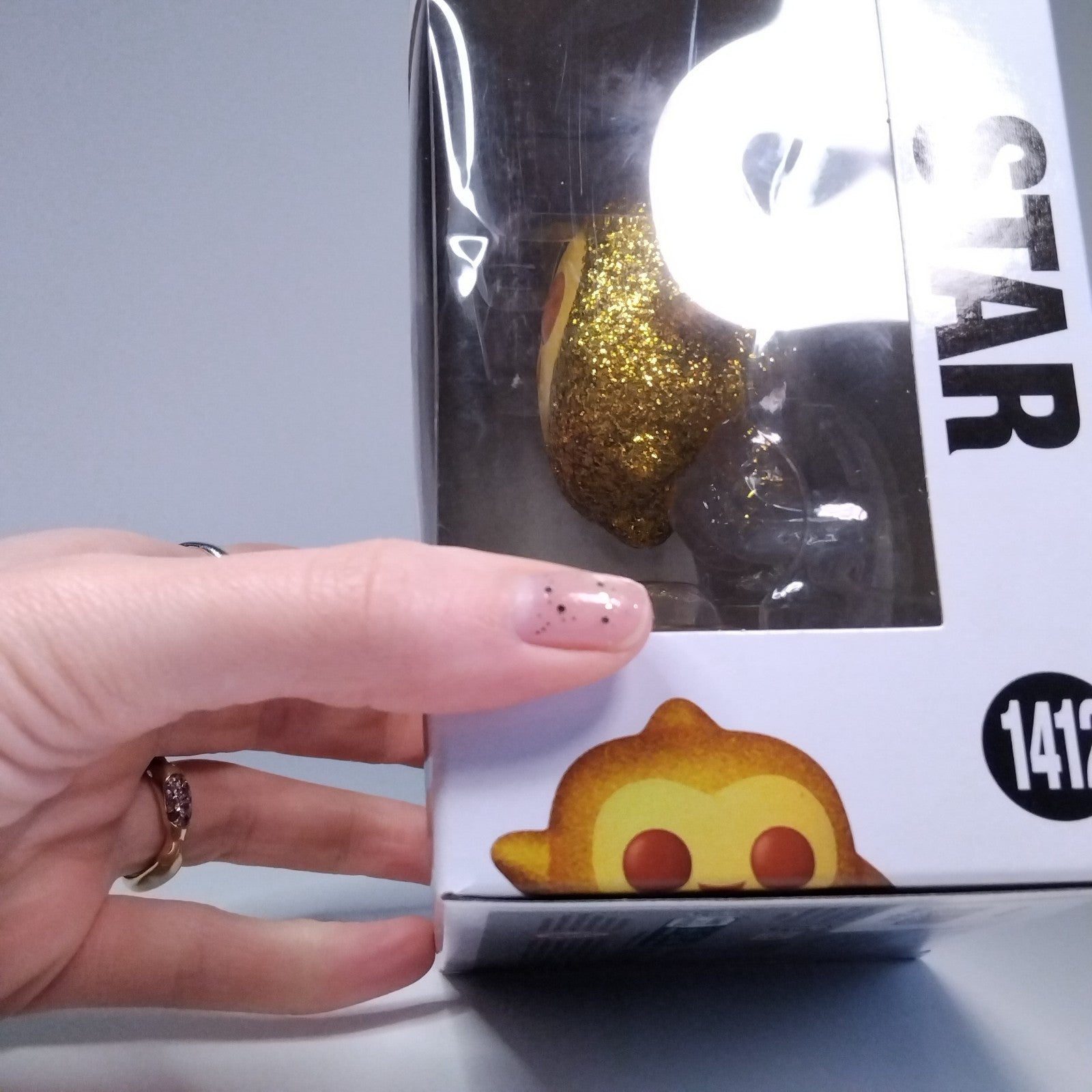 30b6e309-a1b4-486e-a64c-75b21a8c1969